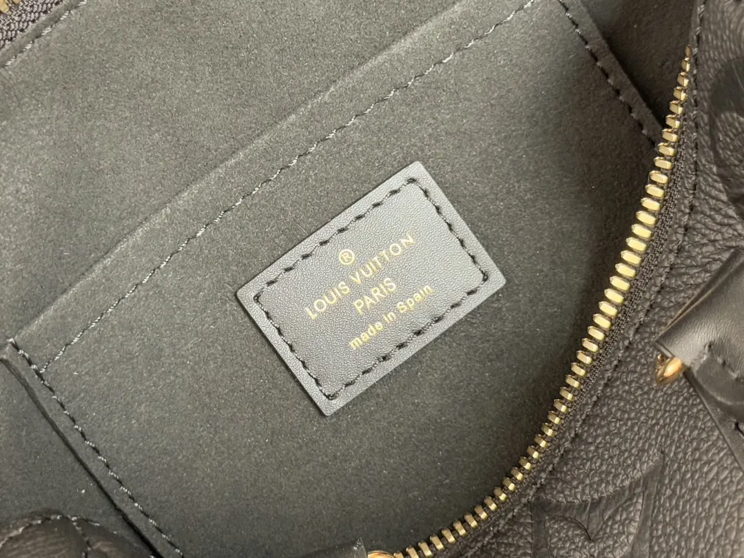LV Speedy 牛皮 行李箱 旅行拉杆款 轻便出行款