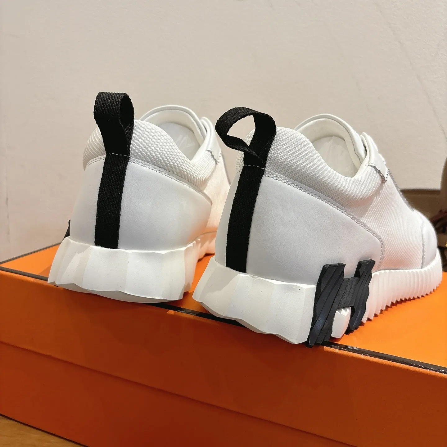 Hermès SS 运动鞋