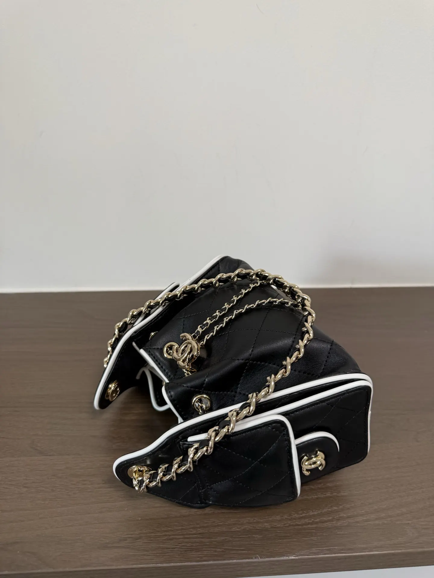 Chain Bag Leather