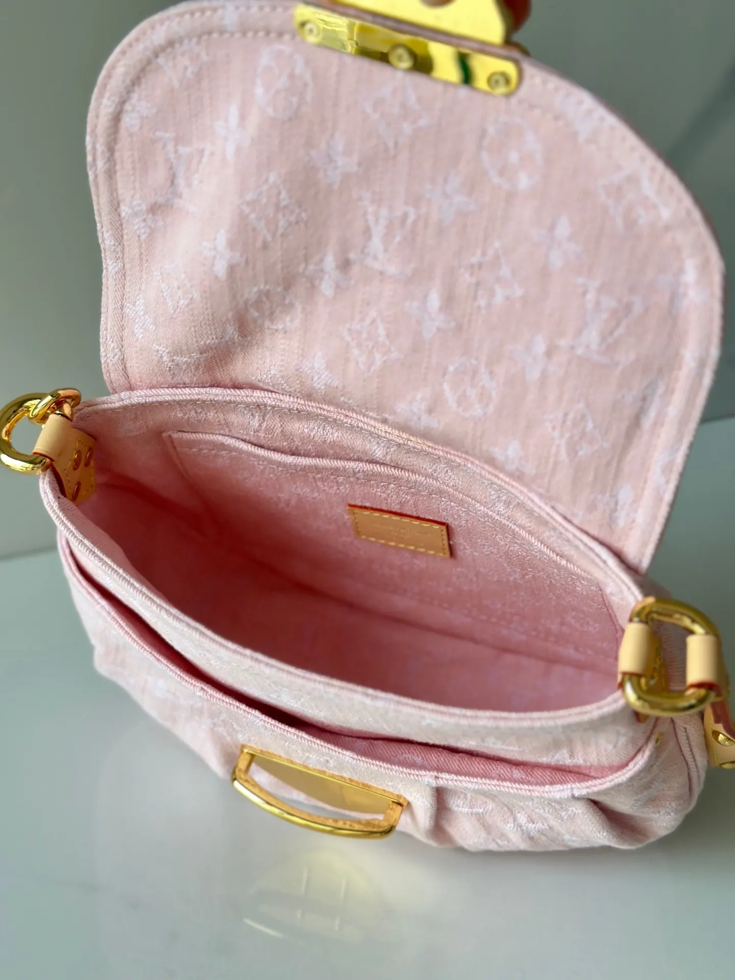Pink Organizer Pouch Travel Image 8 Pink Organizer Pouch Travel Image 8
