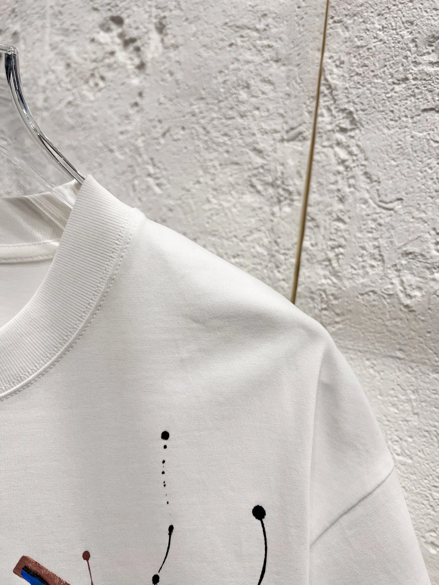 LV short sleeve T-shirt T-shirt Image 8 LV short sleeve T-shirt T-shirt Image 8