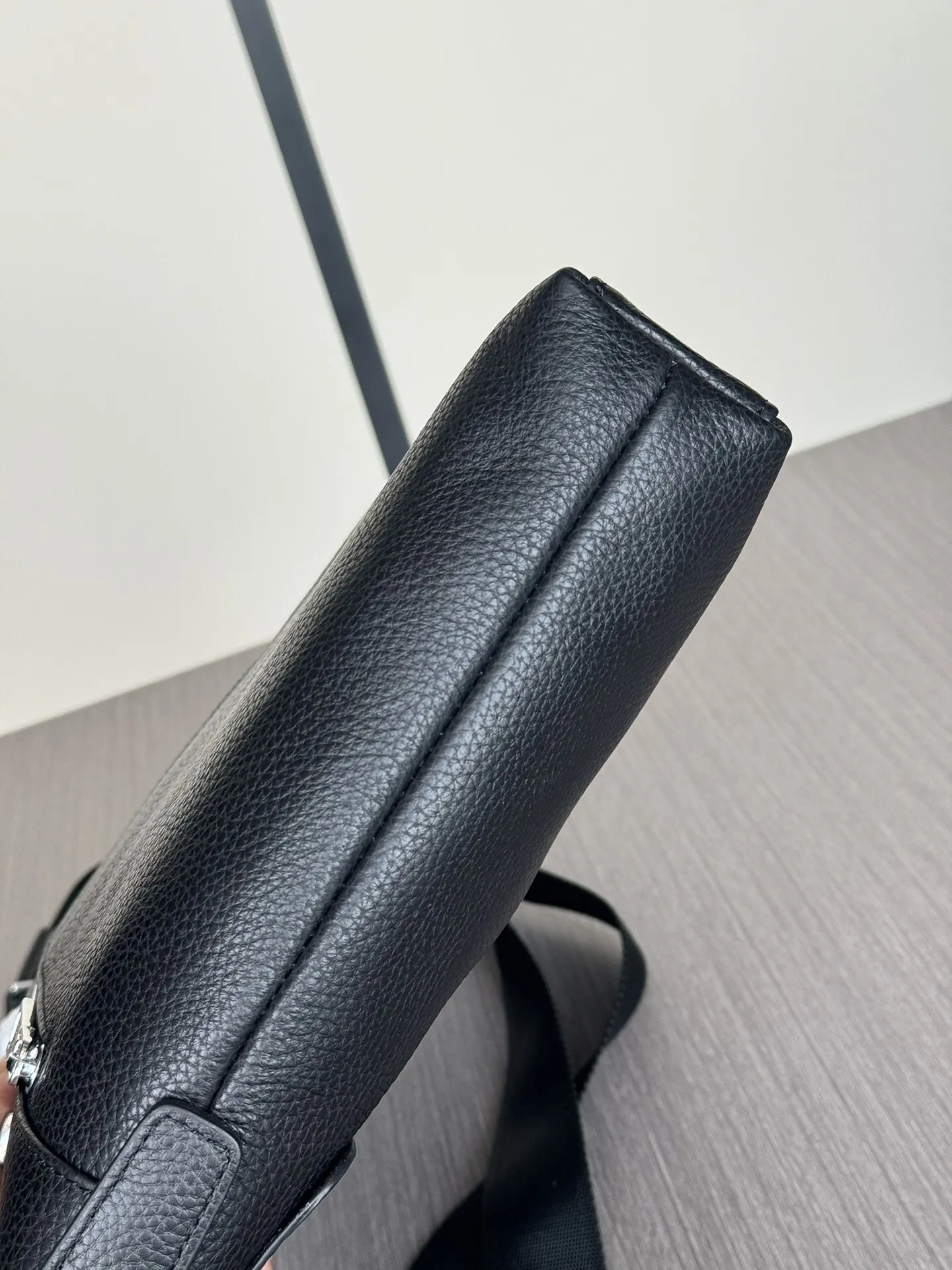 Prada 黑色 小牛皮 公文包 商務通勤款