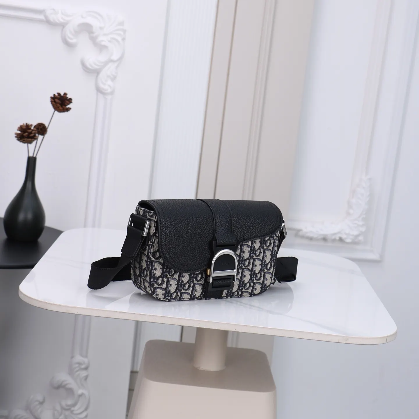 Dior Saddle Oblique 斜背包