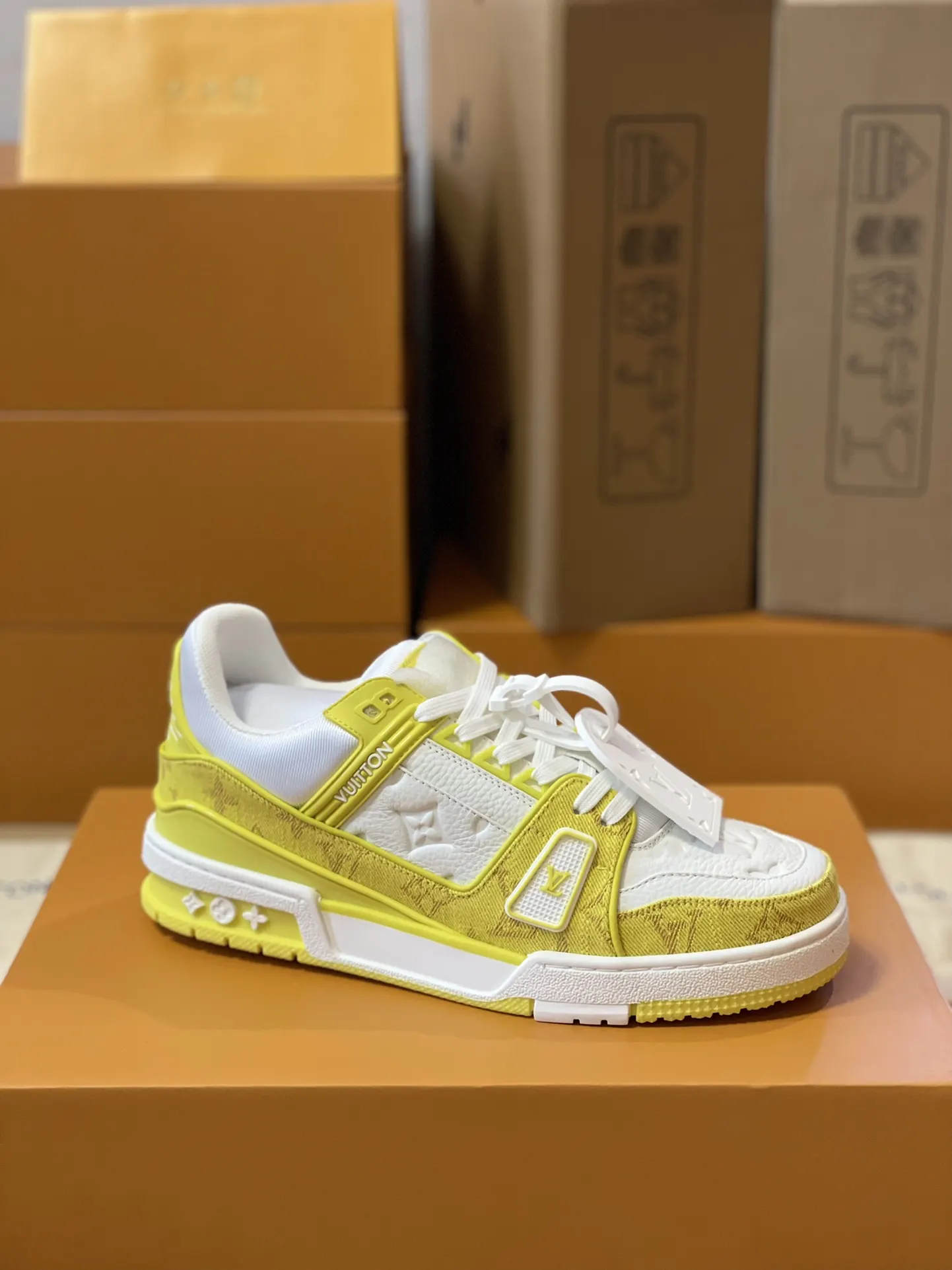 Louis Vuitton 运动鞋