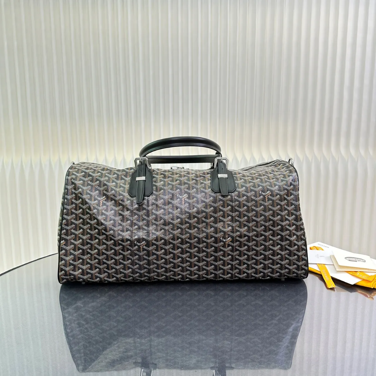 Goyard 黃色 BOSTON 旅行袋適合在机舱内使用 通过搭 一 大容量旅行款