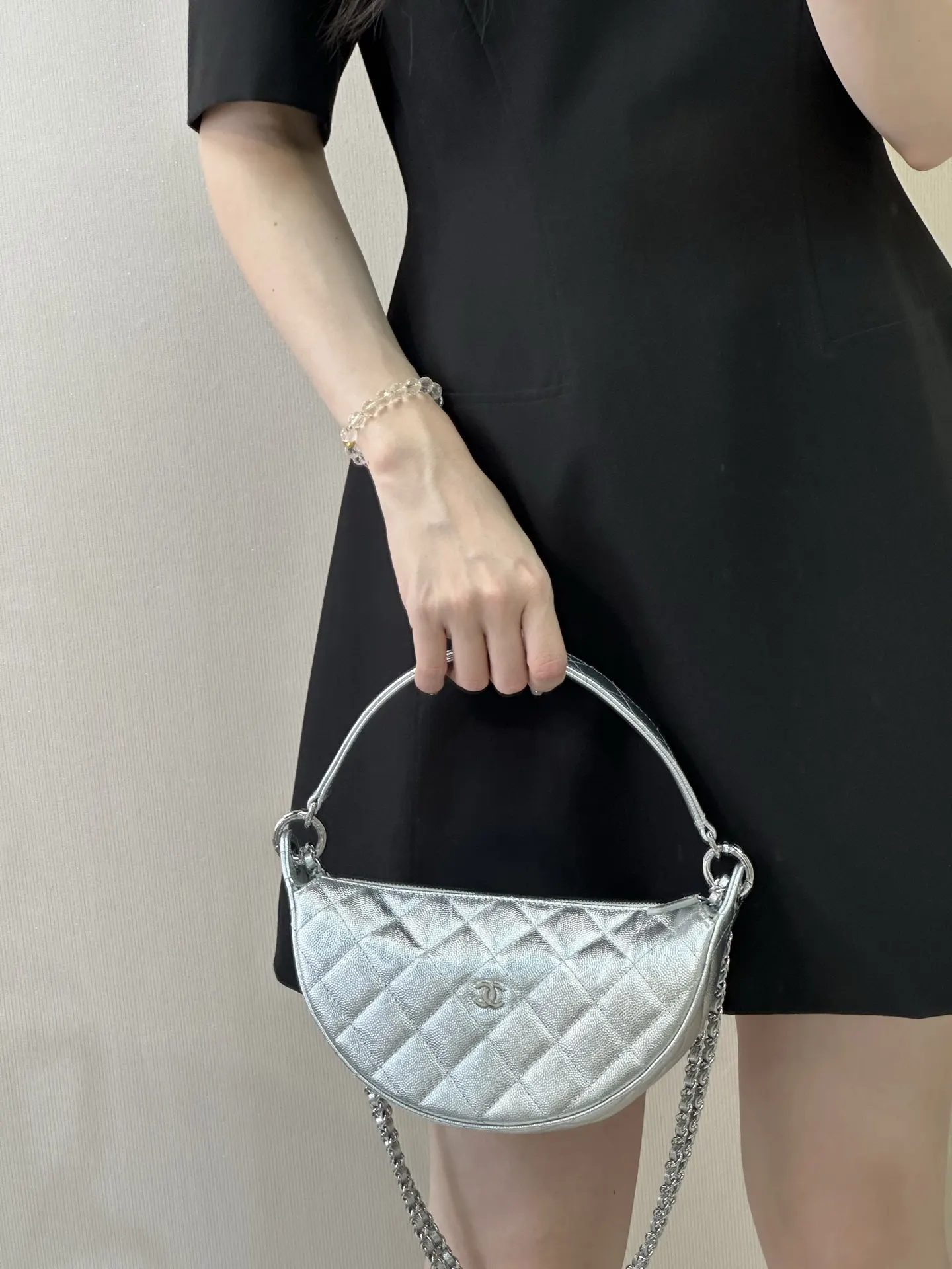 Chanel Hobo Shoulder Bag Vintage Image 6 Chanel Hobo Shoulder Bag Vintage Image 6