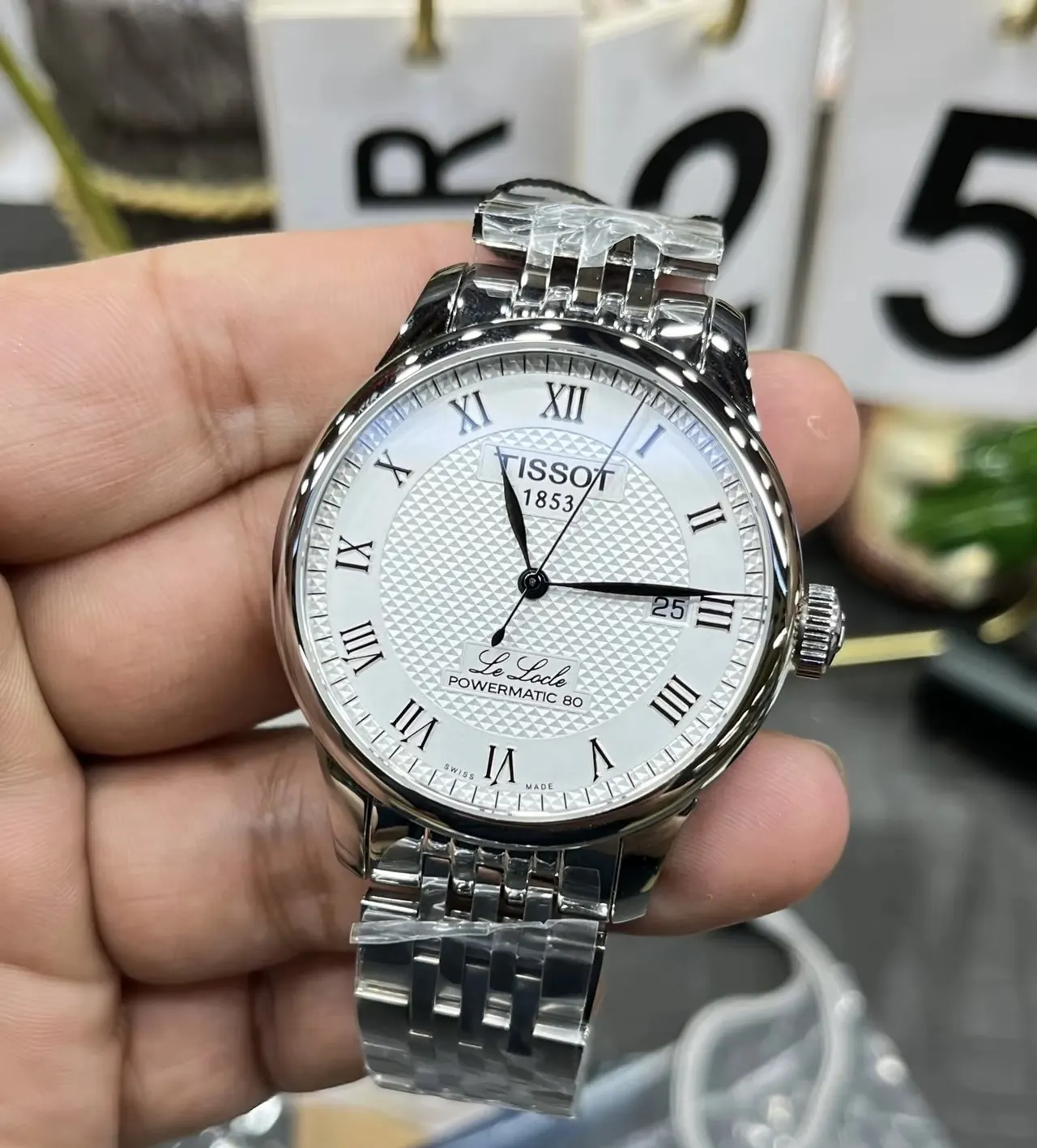 Longines 作为一款入门级的机械表 力洛克系列绝对是可以 手表 经典腕表款