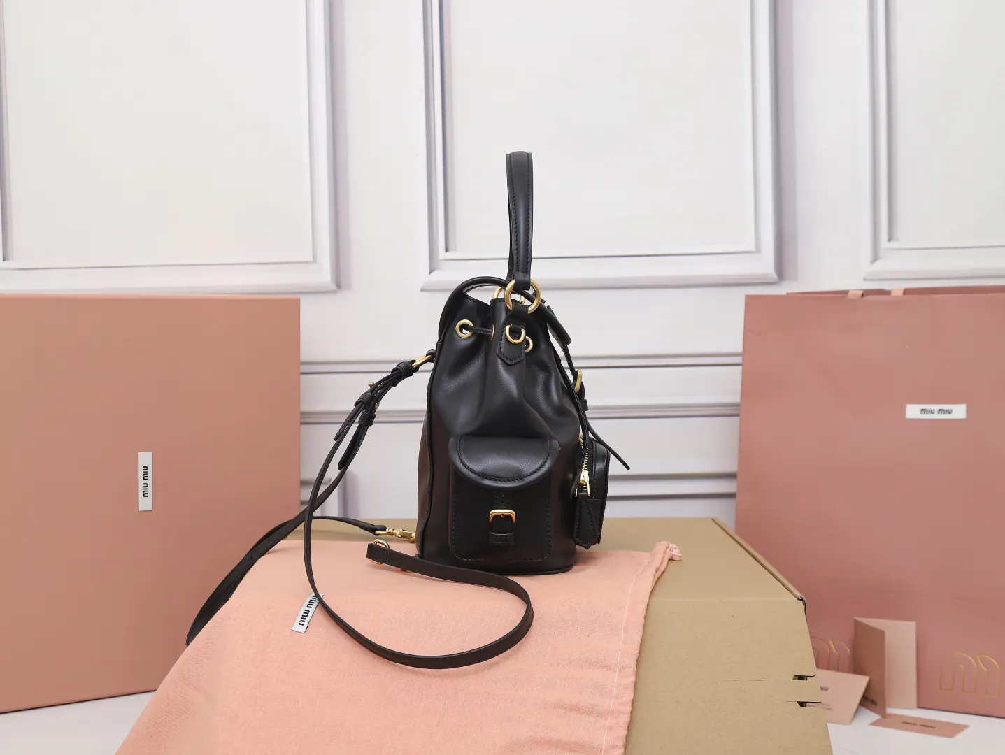 牛仔 小牛皮 进口小牛皮搭 厚实耐磨 雙肩包 实用雙肩款