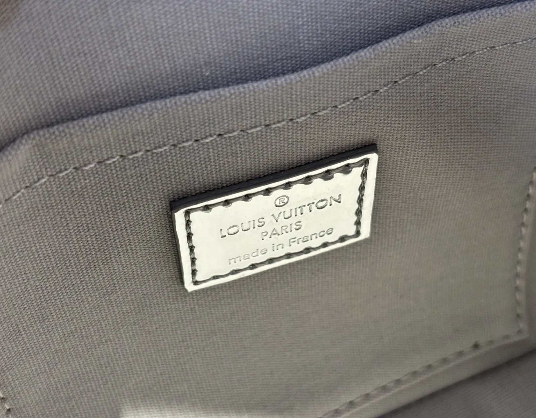 LV Speedy 銀色 帆布 收納包 旅行收納款(數字9) LV Speedy 銀色 帆布 收納包 旅行收納款(數字9)