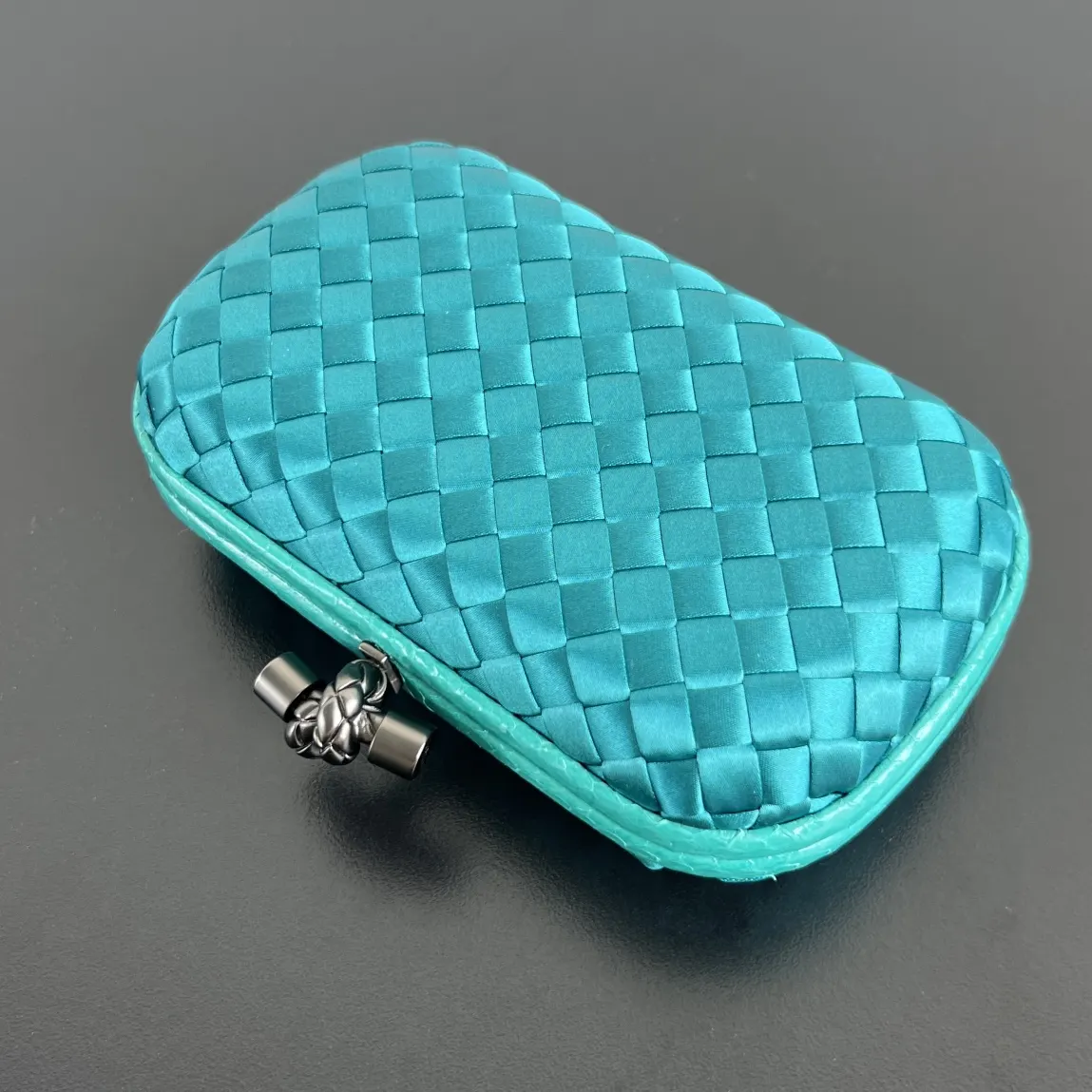 Bottega Veneta 化妆包 便携收纳款