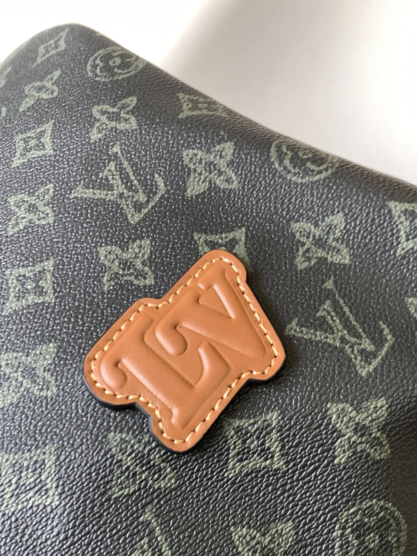 Keepall Mo旅行袋 大容量旅行款