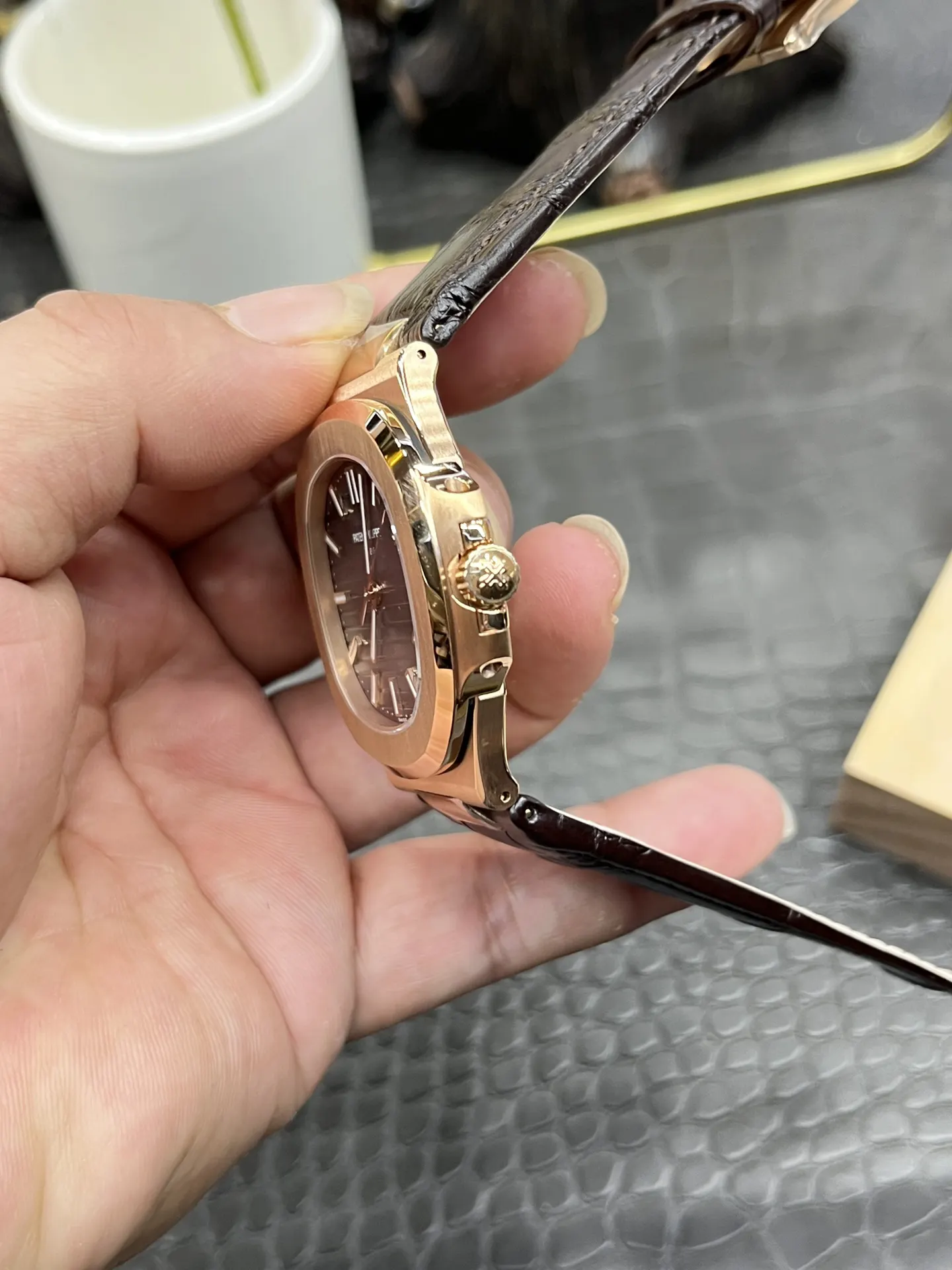 Patek Philippe 玫瑰金 鳄鱼皮 手表 经典腕表款