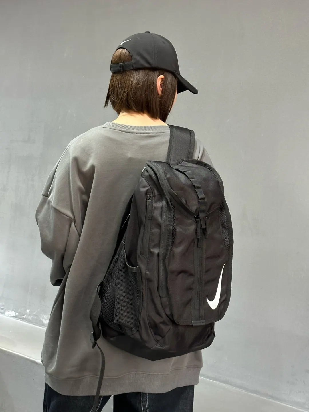 黑色 白色 耐克KD杜兰特机能雙肩篮球包男女同款 雙肩包 实用雙肩款