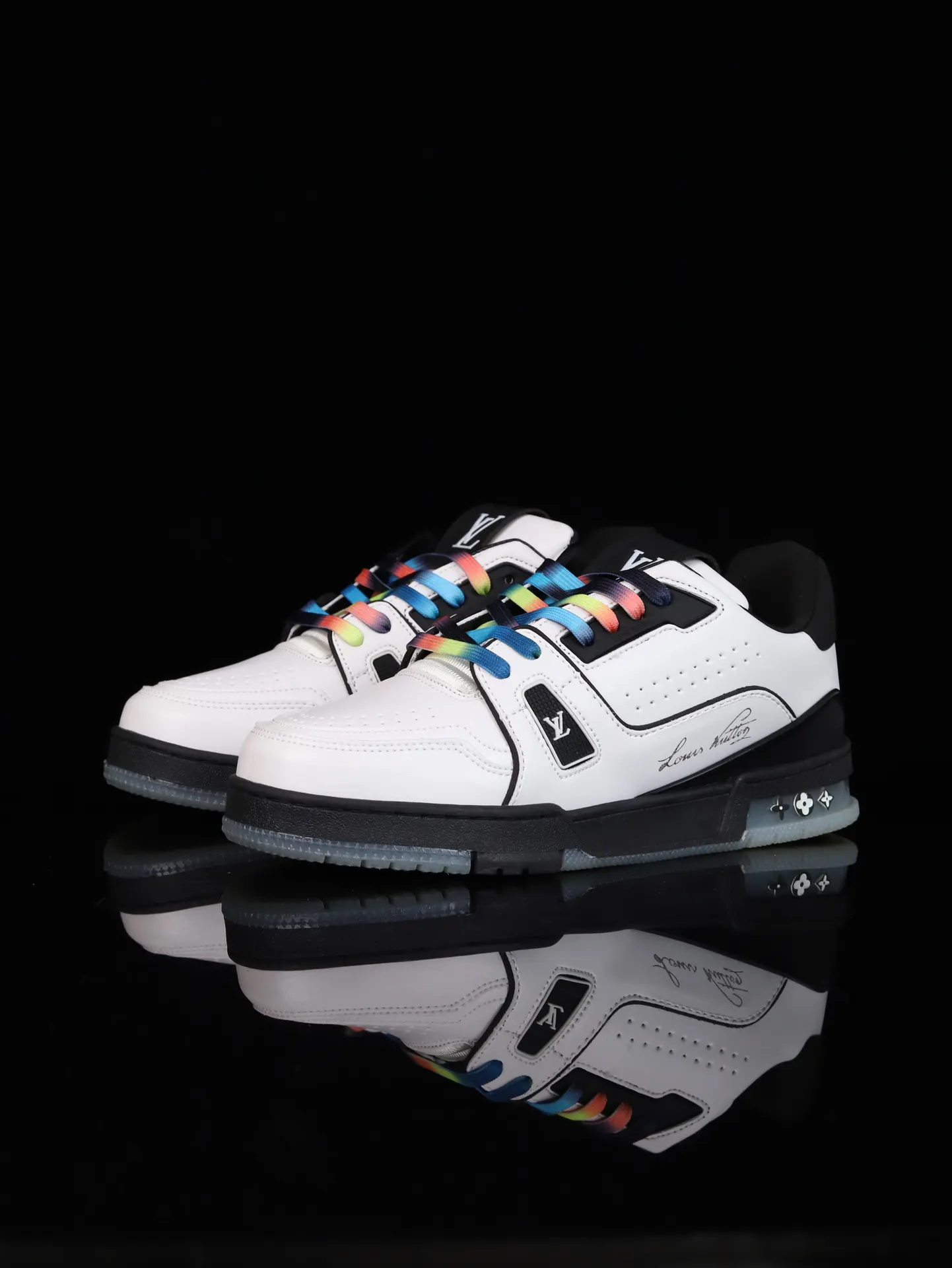 Louis Vuitton Sneakers
