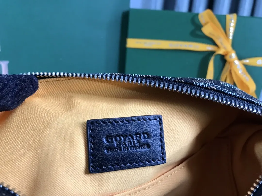 Goyard 款号 手拿包 精致手拿款