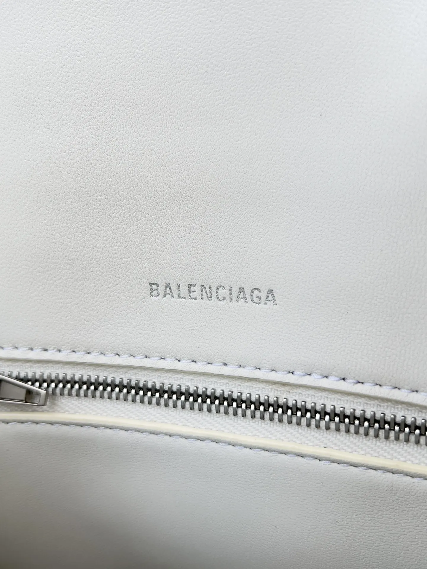 Balenciaga Hourglass 银扣 鳄鱼纹 手提包 经典手提