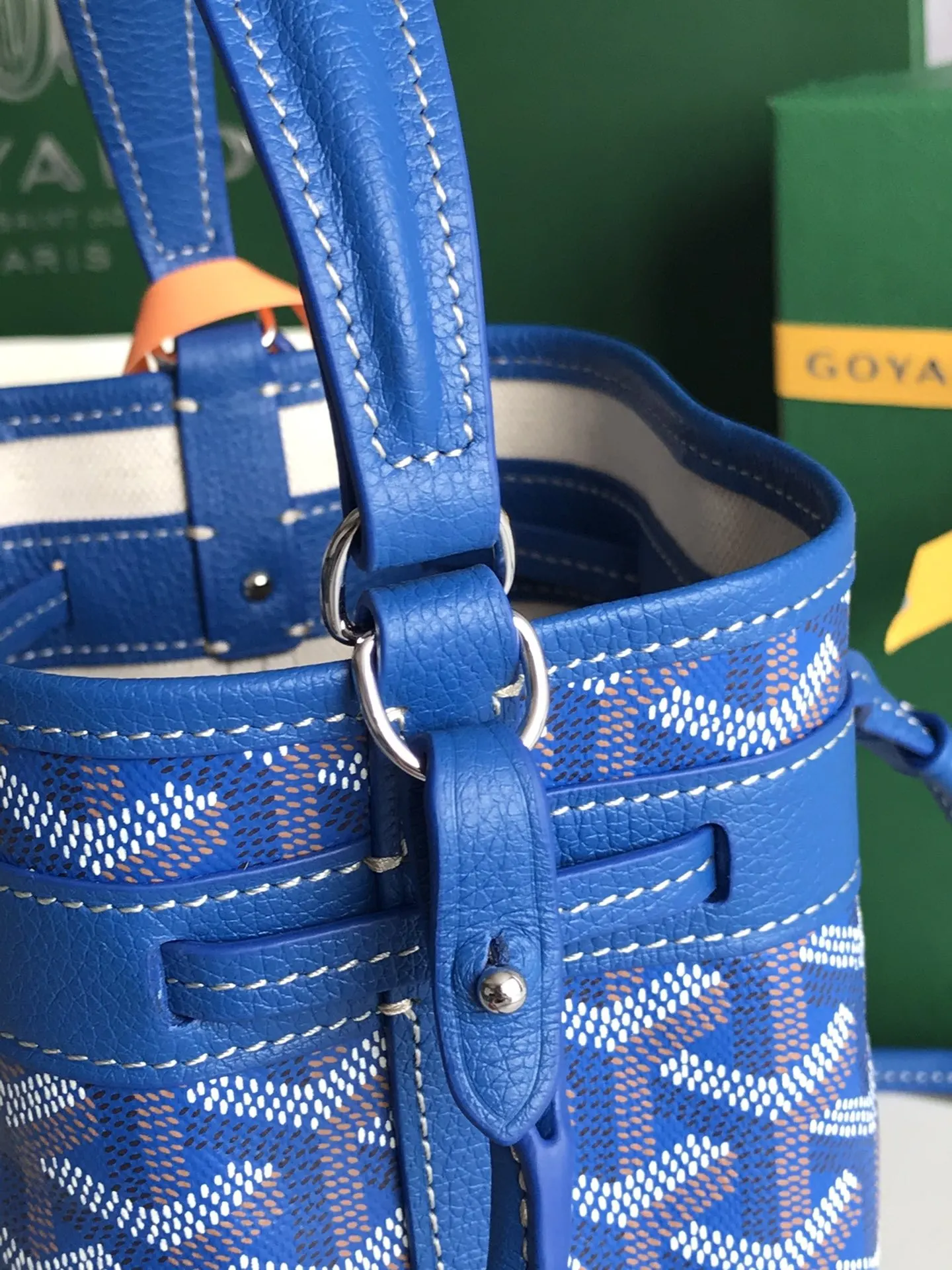 Goyard 皮革 × ×鼎鼎戈雅 水桶包 休闲水桶款