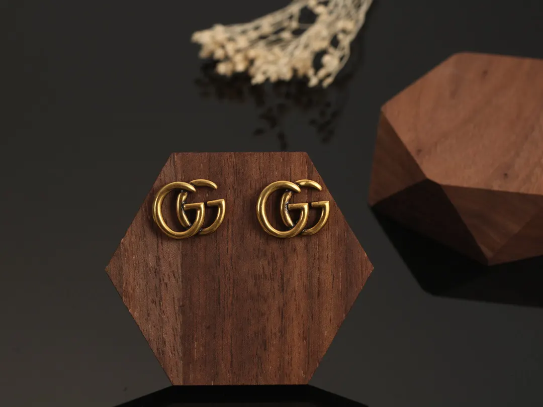 Gucci 耳钉 小巧点缀款
