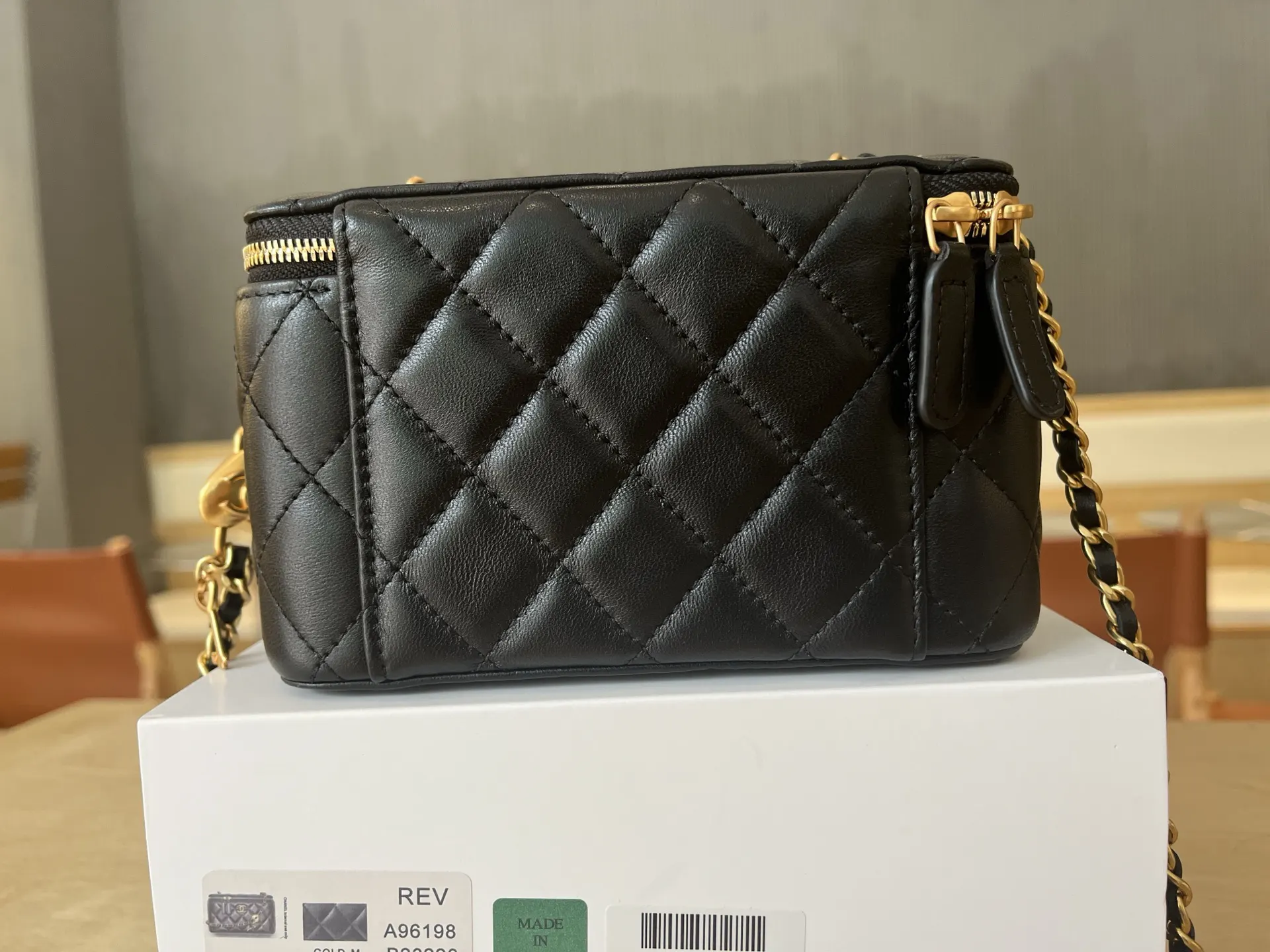 CHANEL 羊皮 鏈條包 精致鏈條款