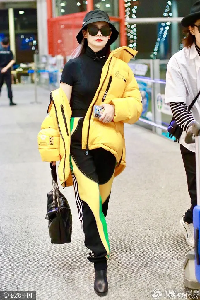 Fashion Item Travel