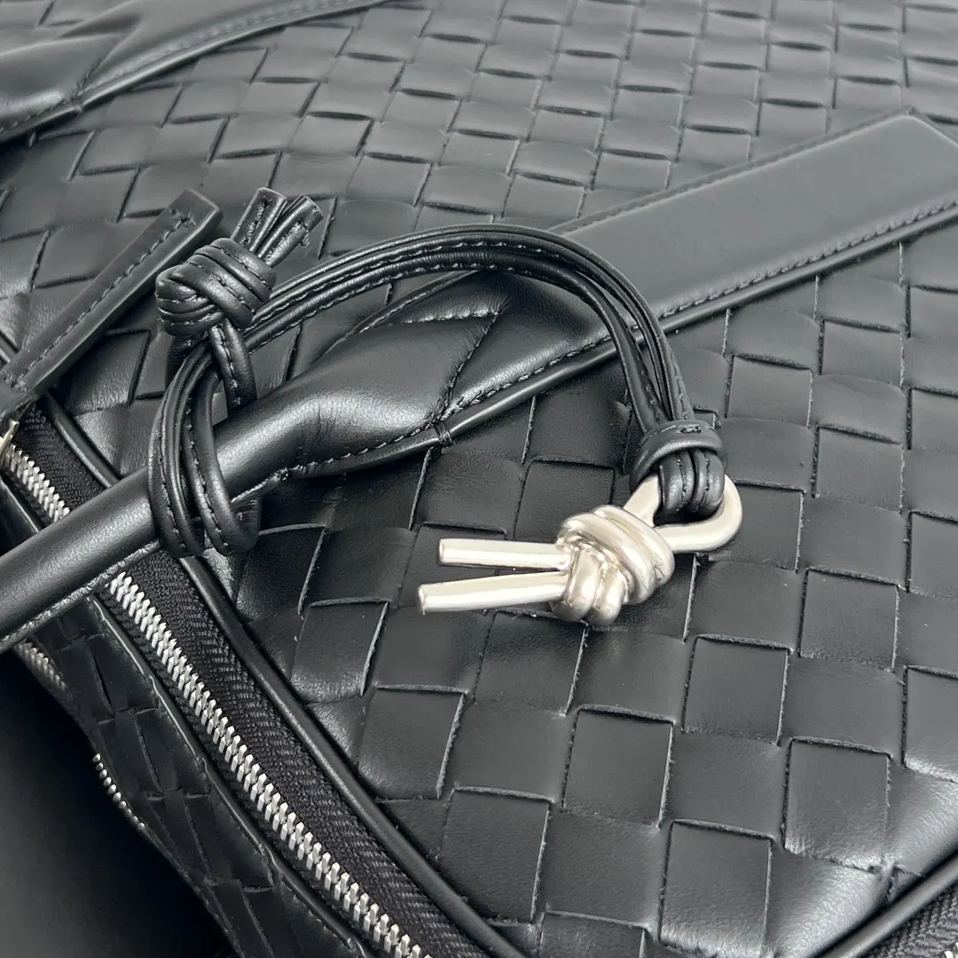 Bottega Veneta 牛皮 收纳包 旅行收纳款