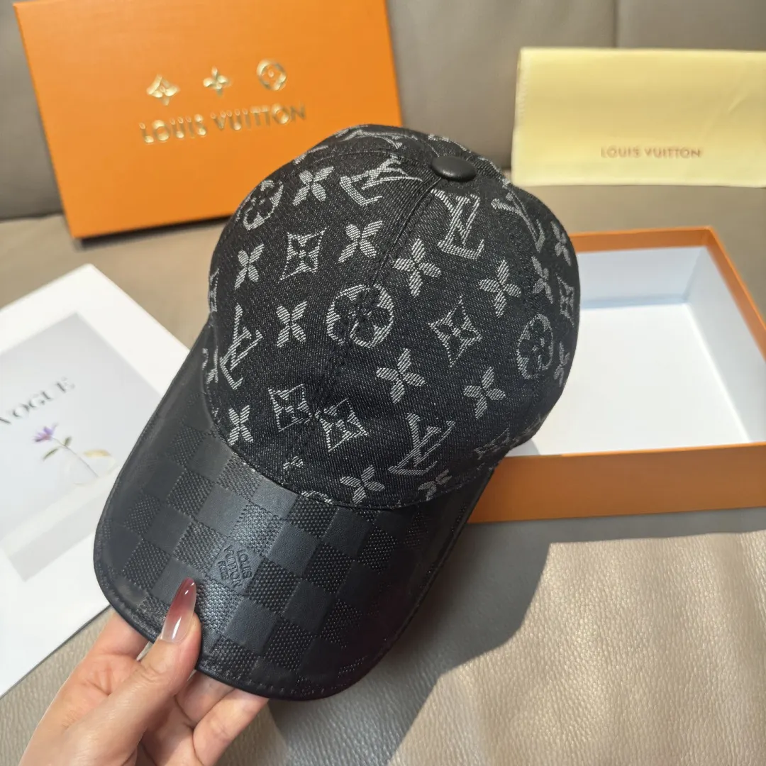 Louis Vuitton Fashion Item Casual Leather