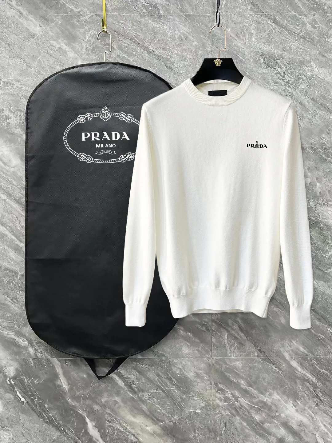 Prada 针织 Logo 针织衫