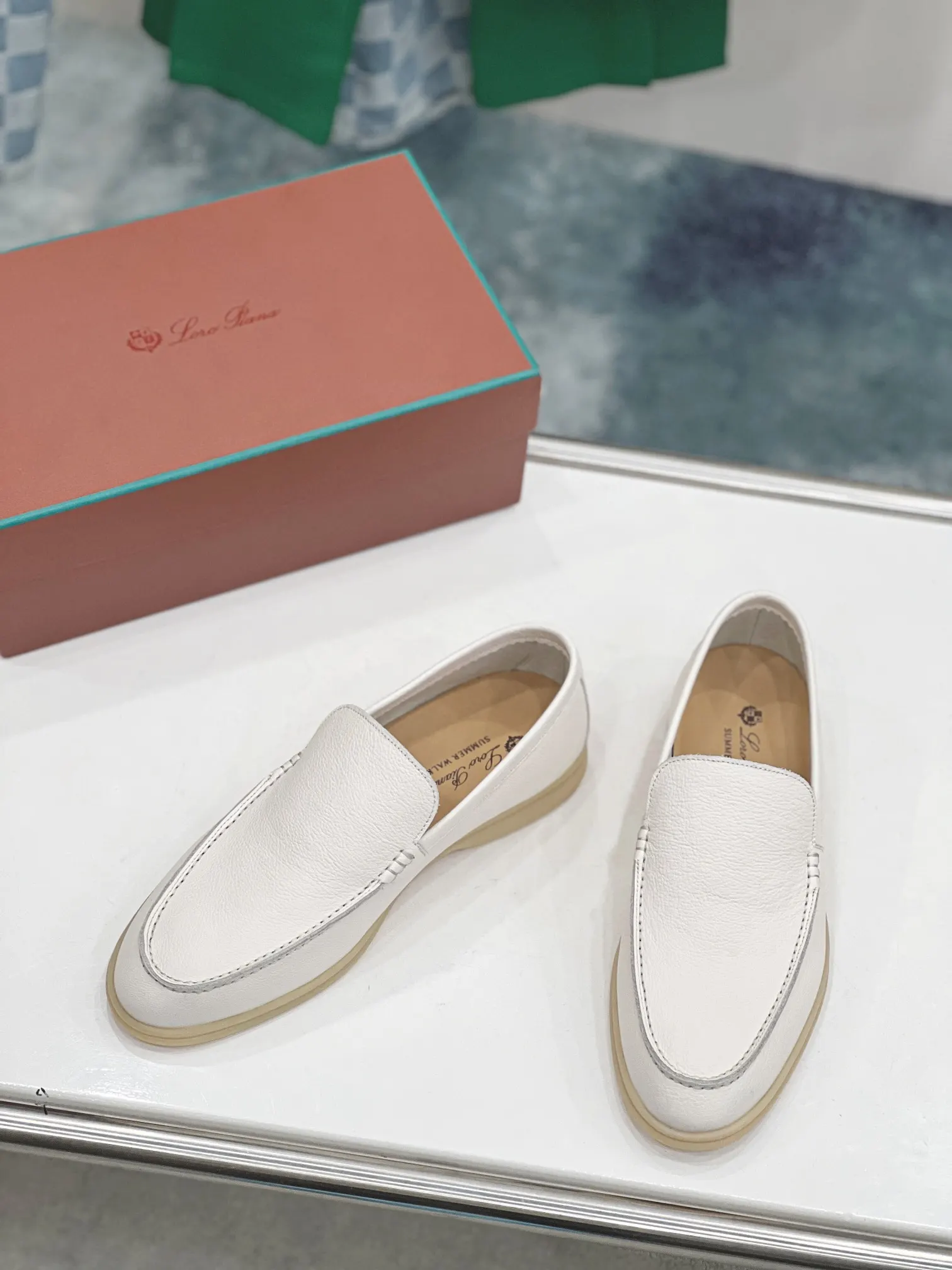 Hermès Sneakers