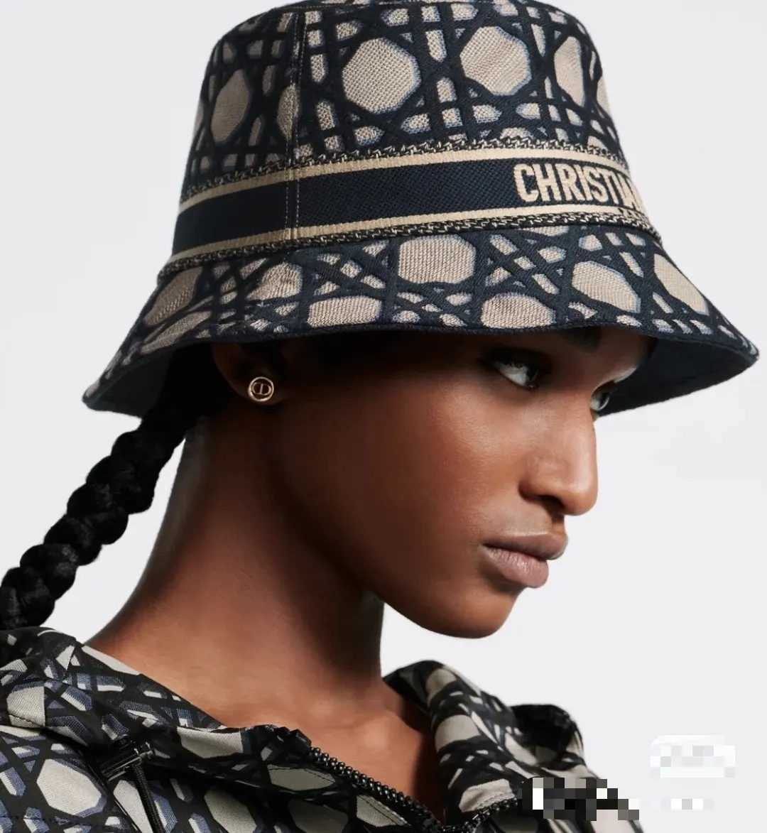 Dior Fashion Item Casual Image 9 Dior Fashion Item Casual Image 9
