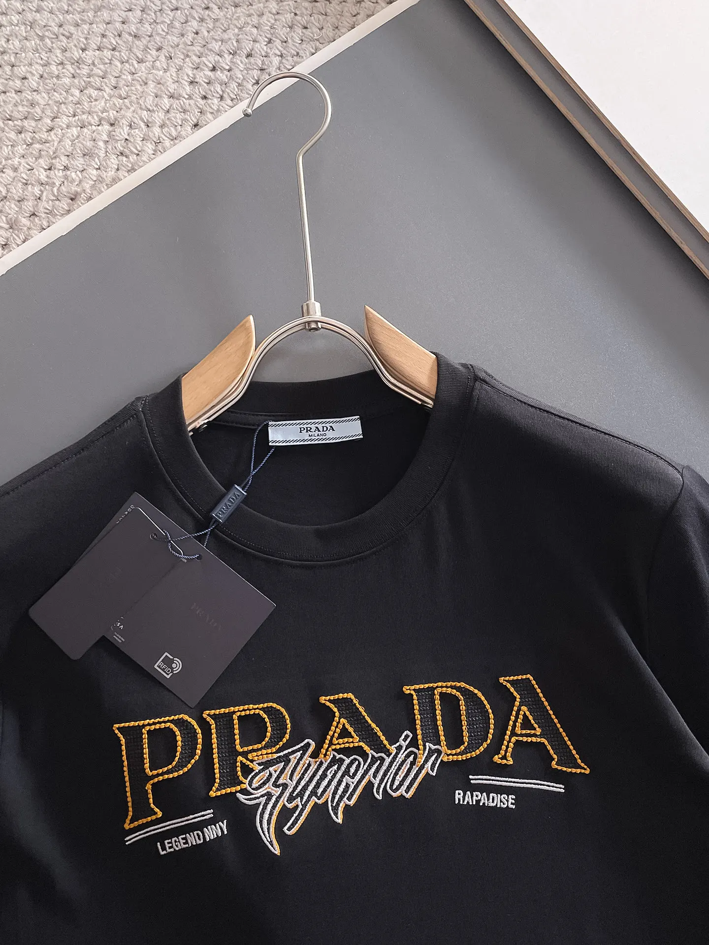 Prada Logo 短袖T恤