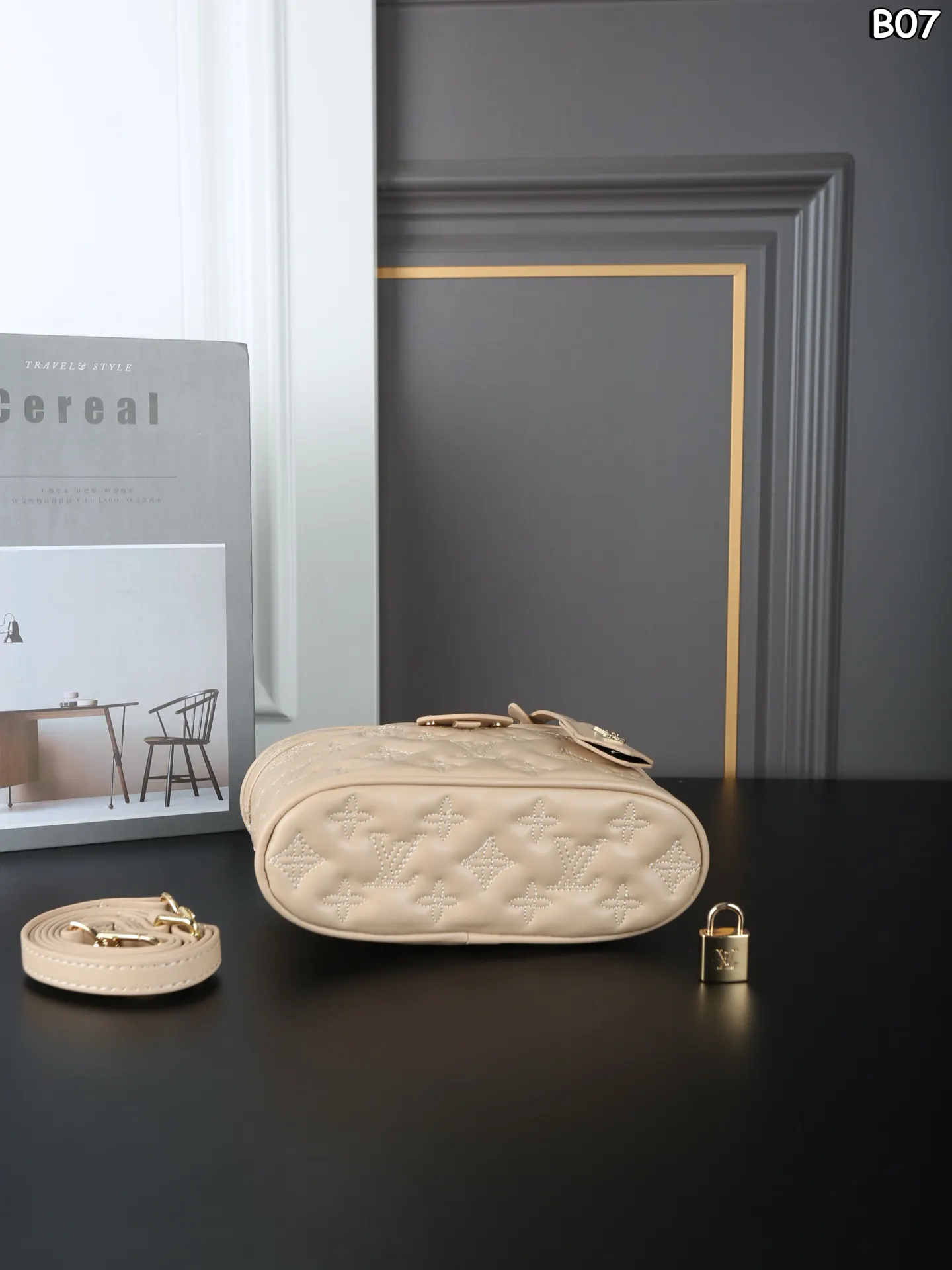 Louis Vuitton Chain Bag