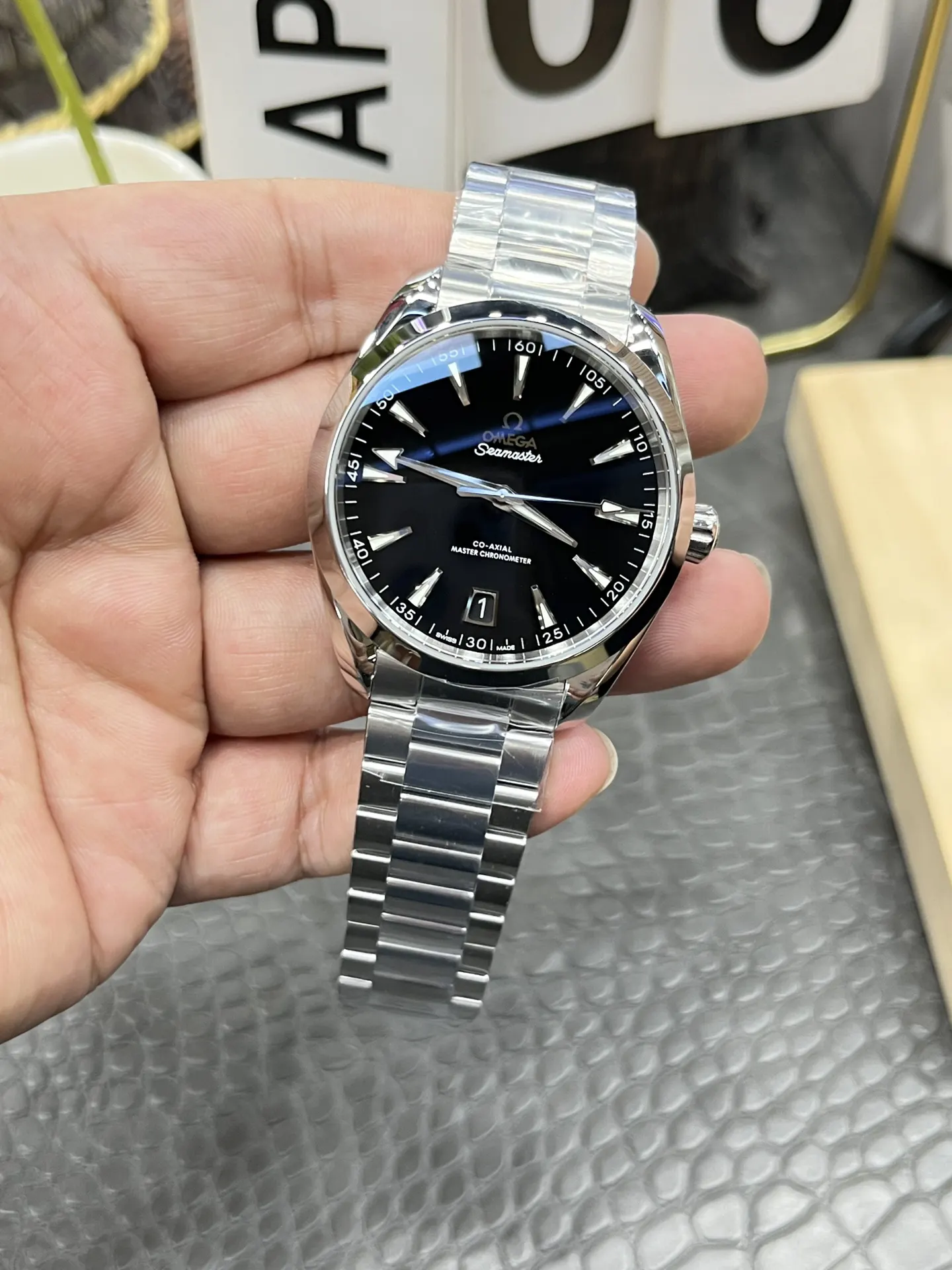 Omega 专供大厂出品 VS欧米茄海马 系列 全黑 字位 手表 经典腕表款