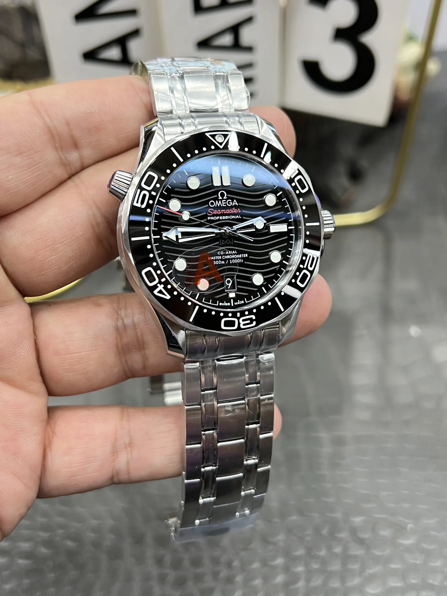 Omega Vs欧米茄海马 系列 黑海马钢带送胶带 手表 经典腕表款