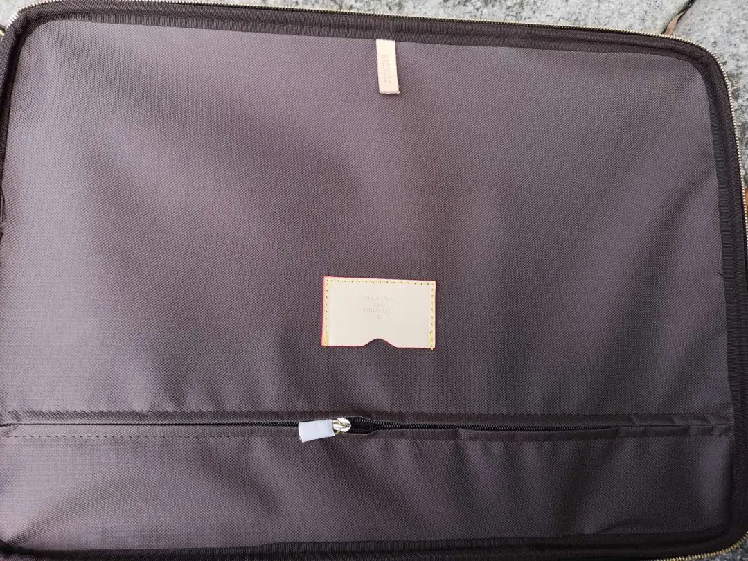 Louis Vuitton Suitcase Travel Lightweight