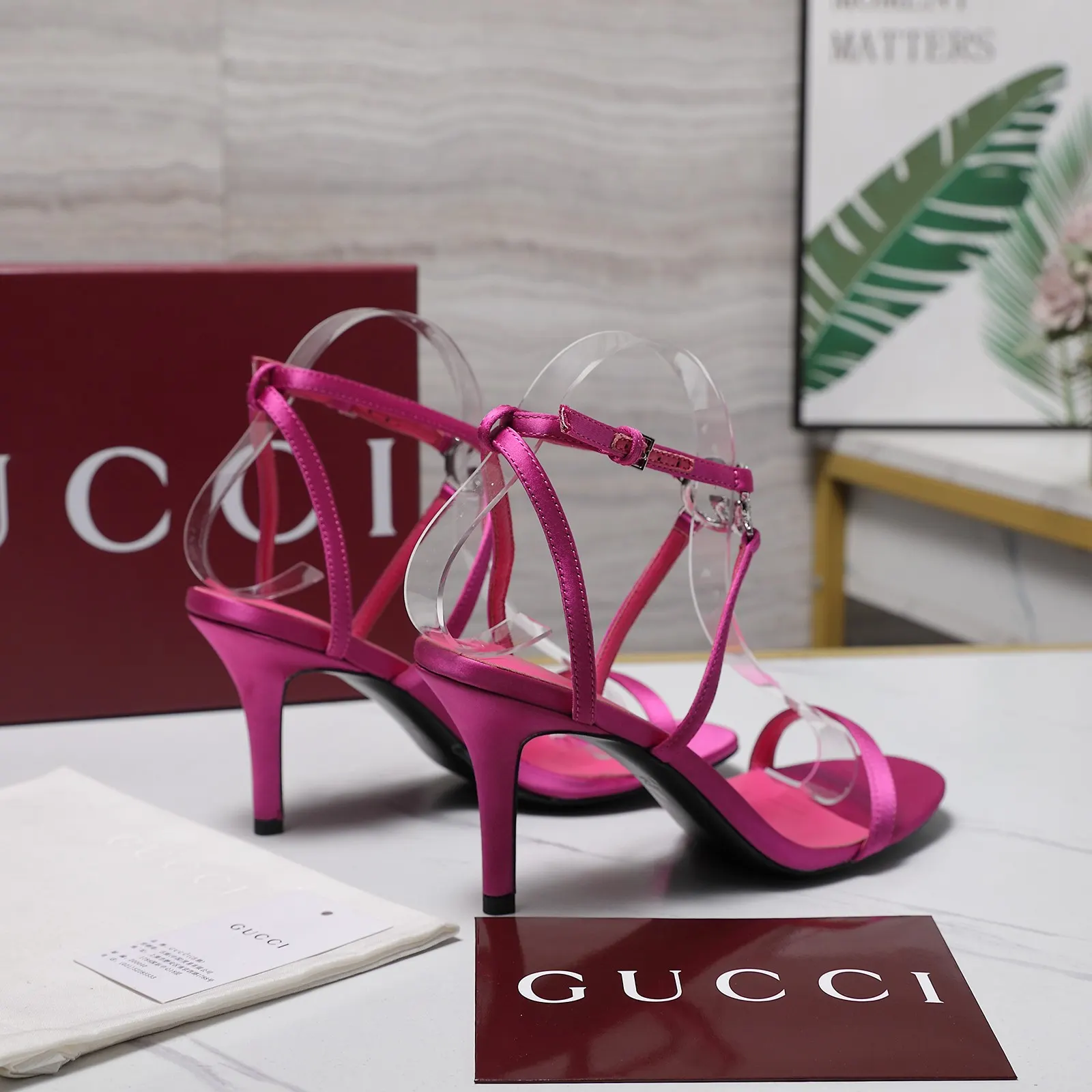 Gucci 高跟鞋