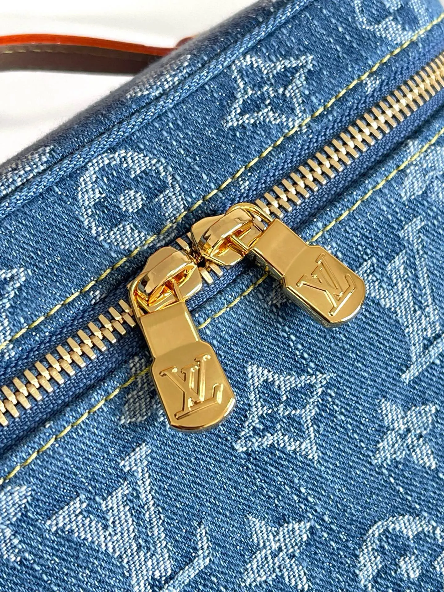 Blue Organizer Pouch Travel