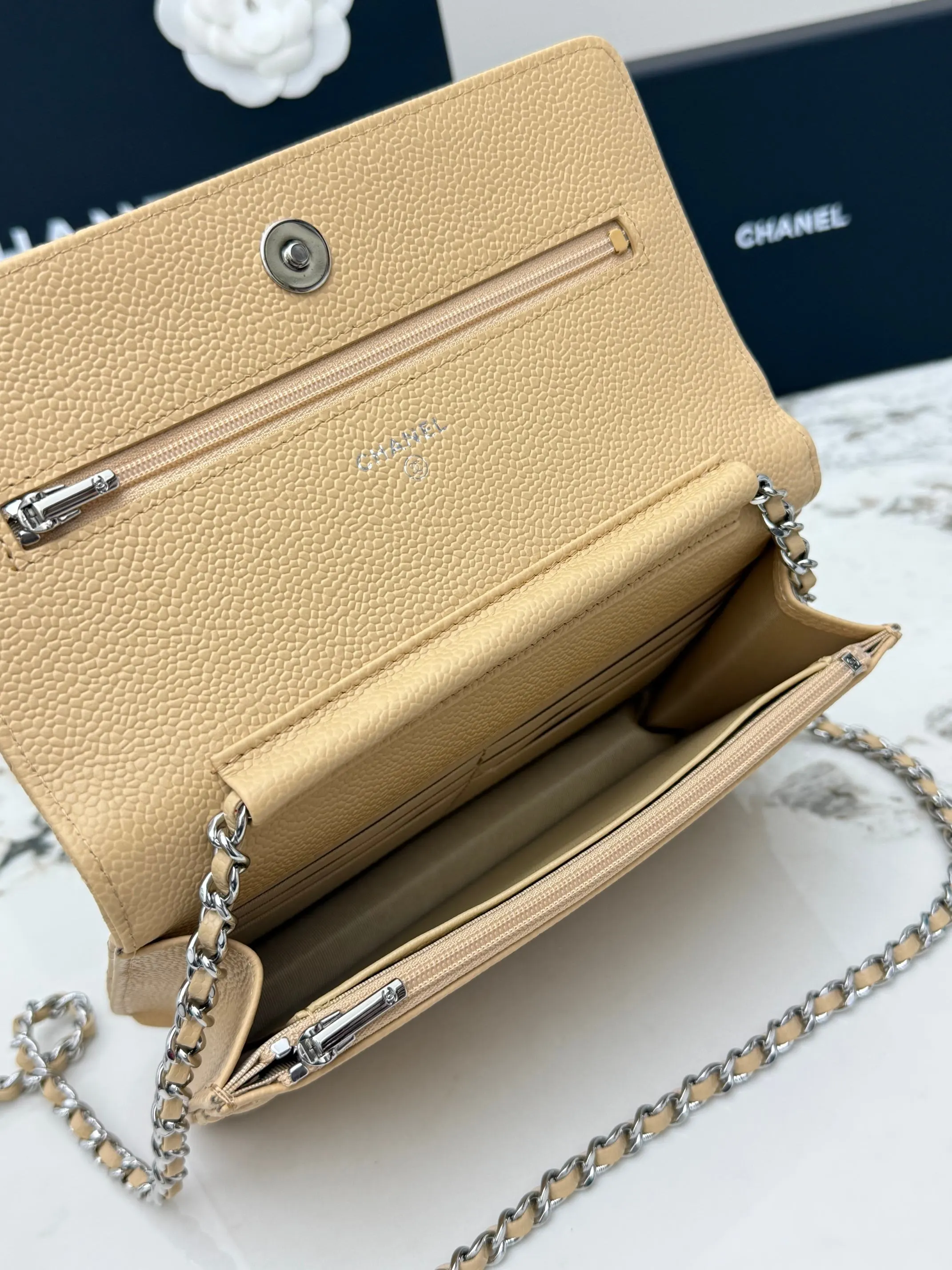 CHANEL 小牛皮 链条包 精致链条款