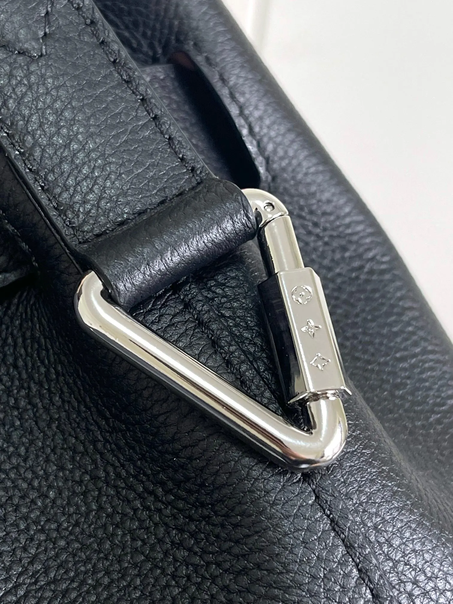 Louis Vuitton M27061 皮革 手提包