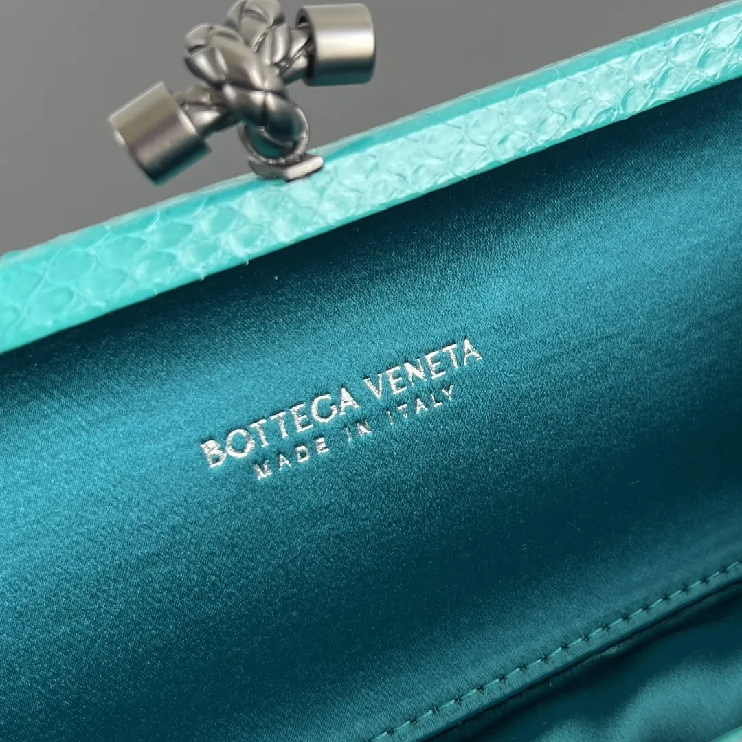 Cosmetic Pouch