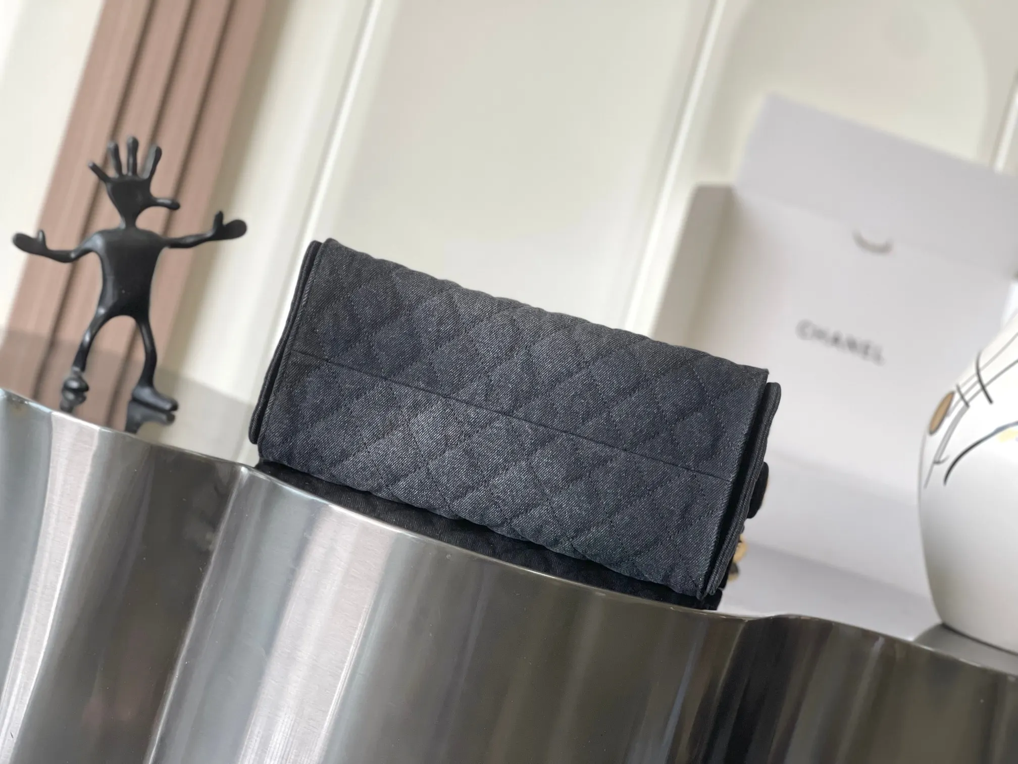Chanel 黑蓝牛仔布Hobo腋下包 链条单肩