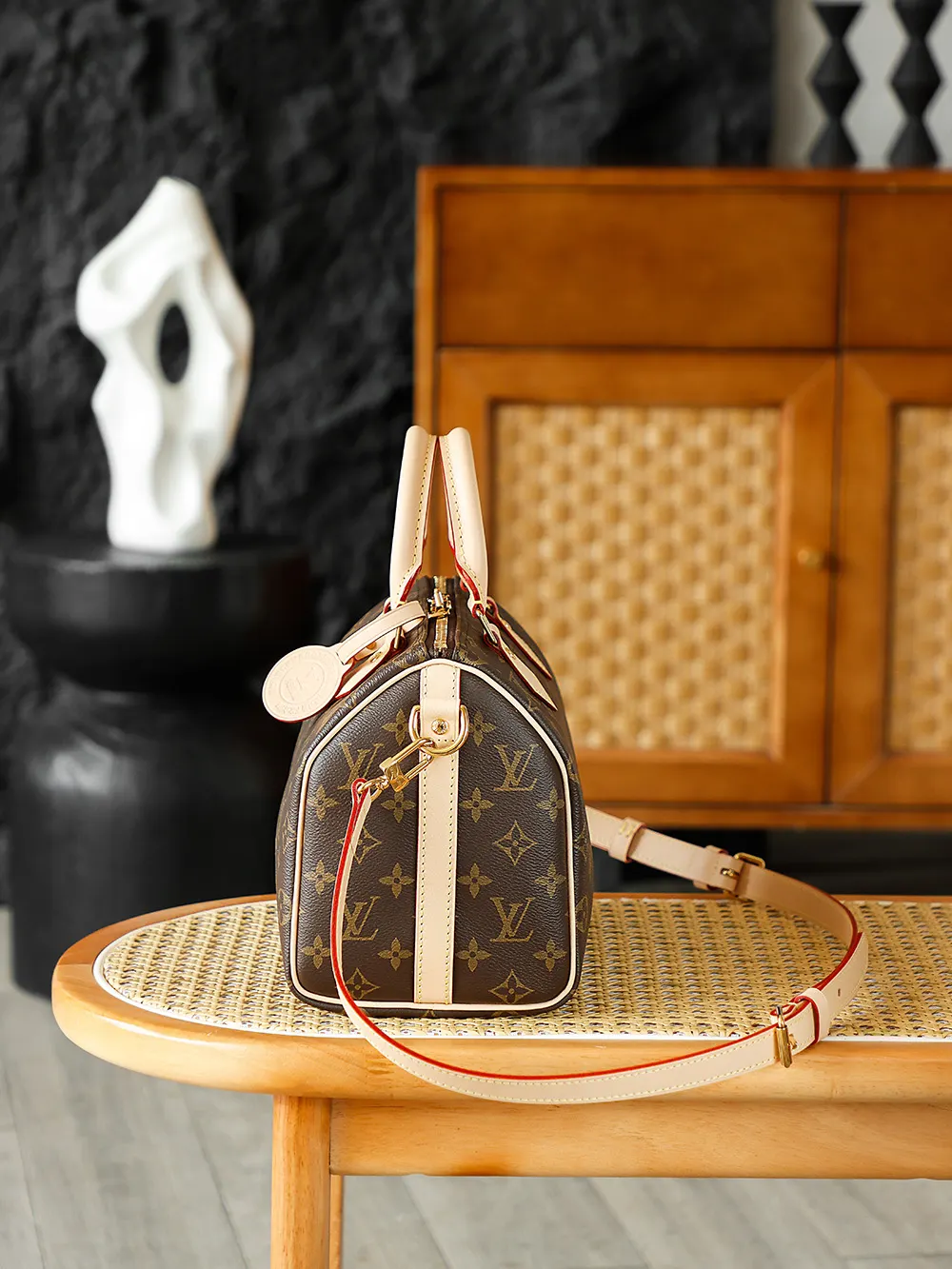 Keepall 這款源自 年代旅行風潮的手袋 因這位傳奇女星的 旅行包 大容量旅行款