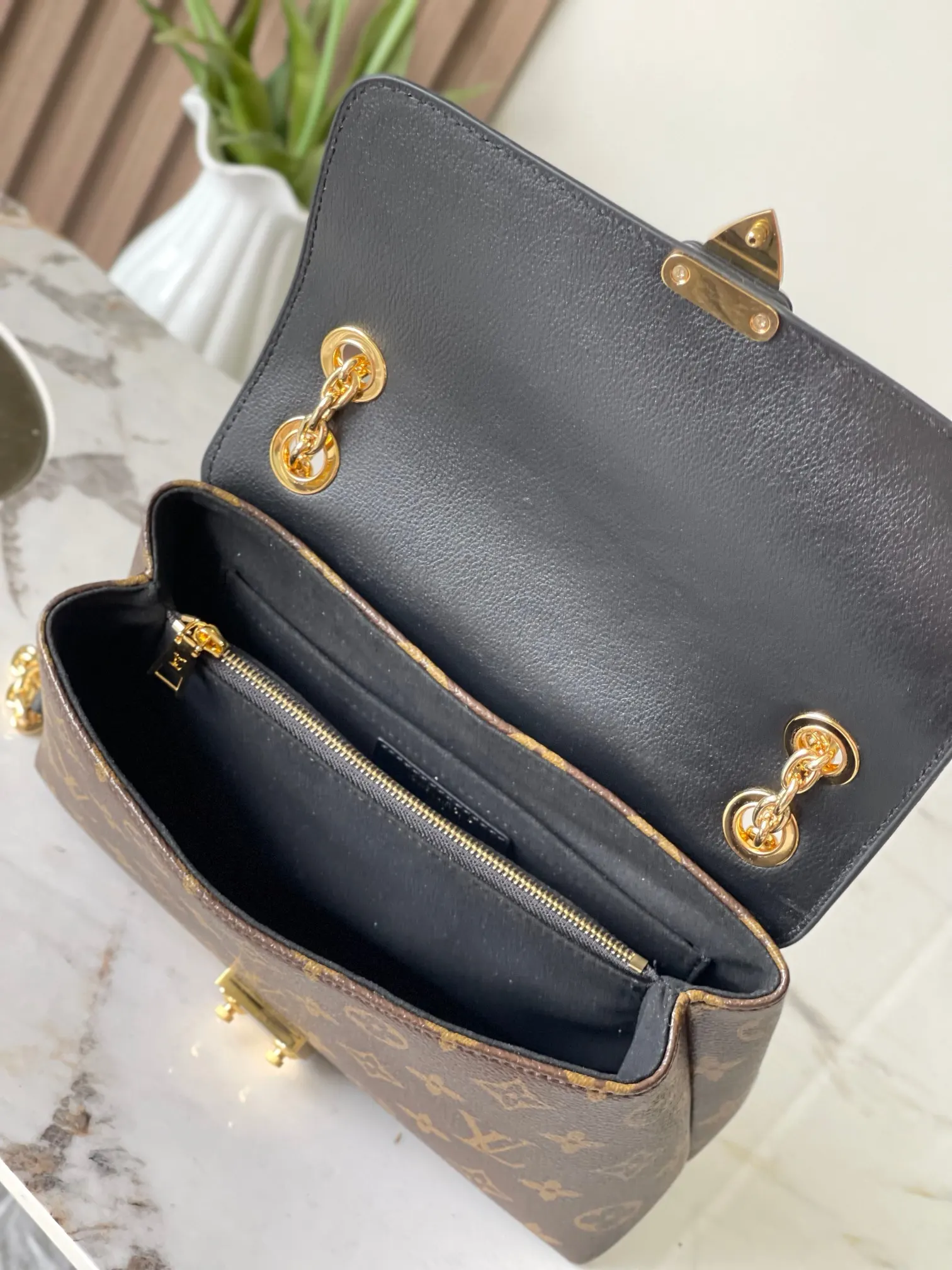 Louis Vuitton 黑色 老花 手提包 实拍款02