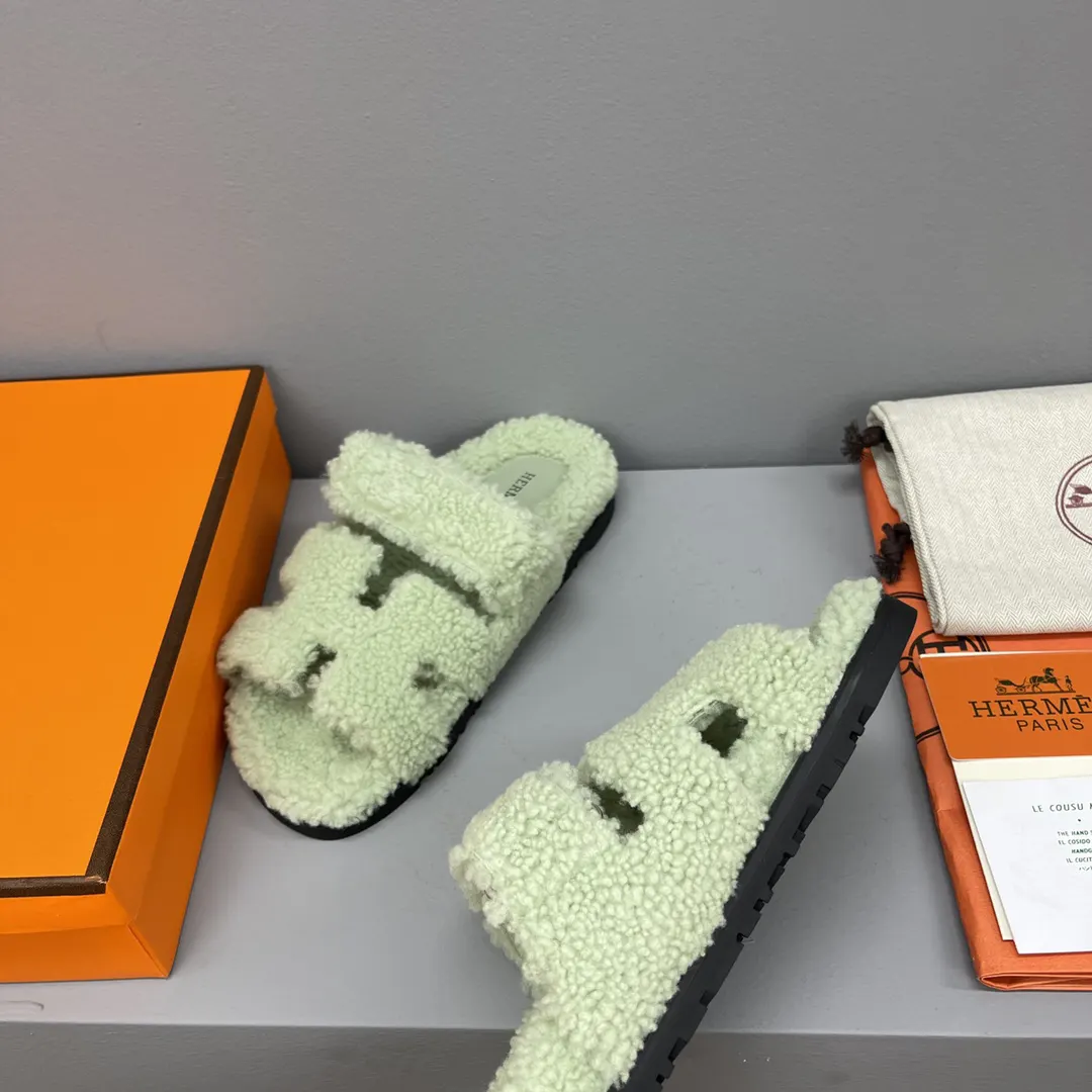 Hermès Slides