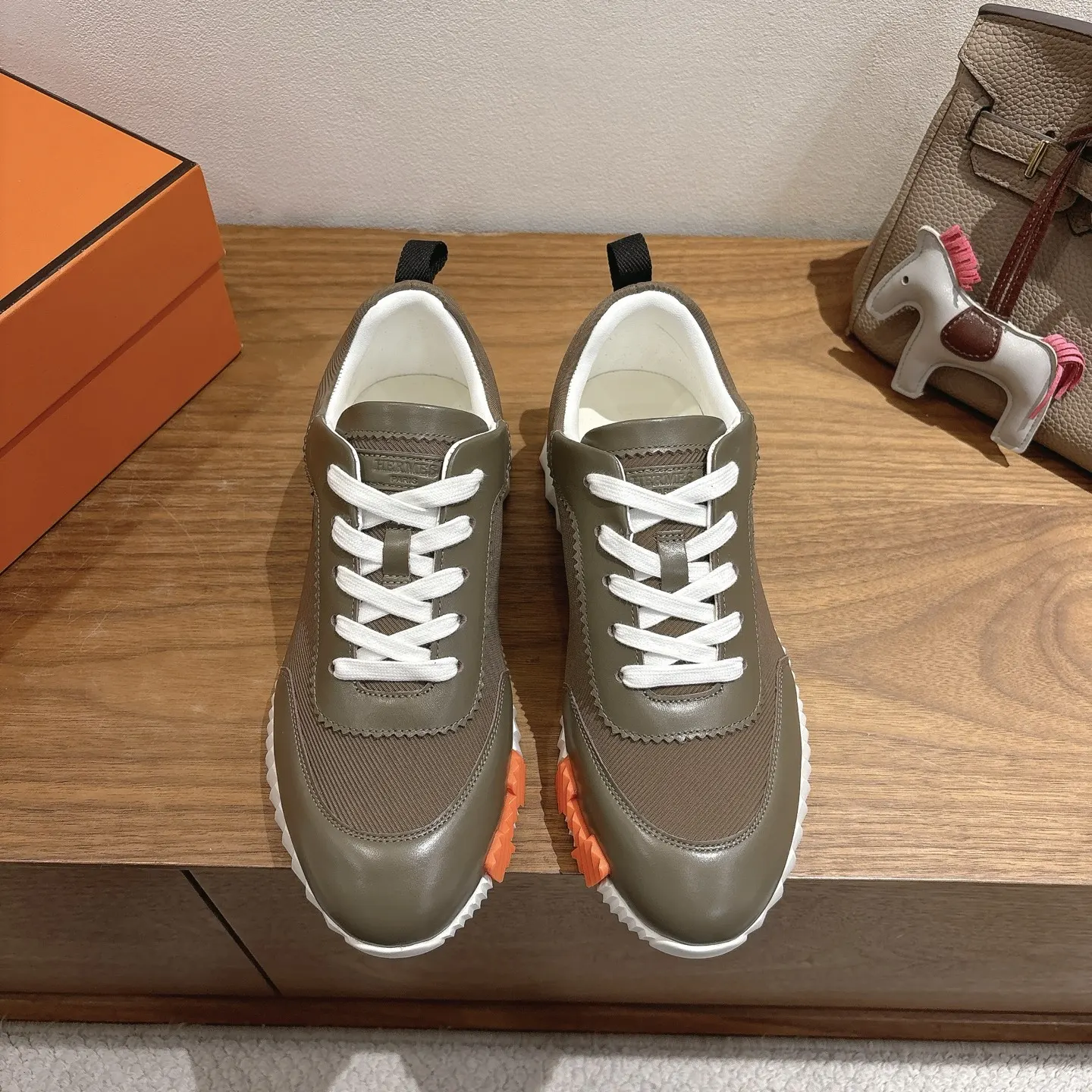 Hermès SS 运动鞋