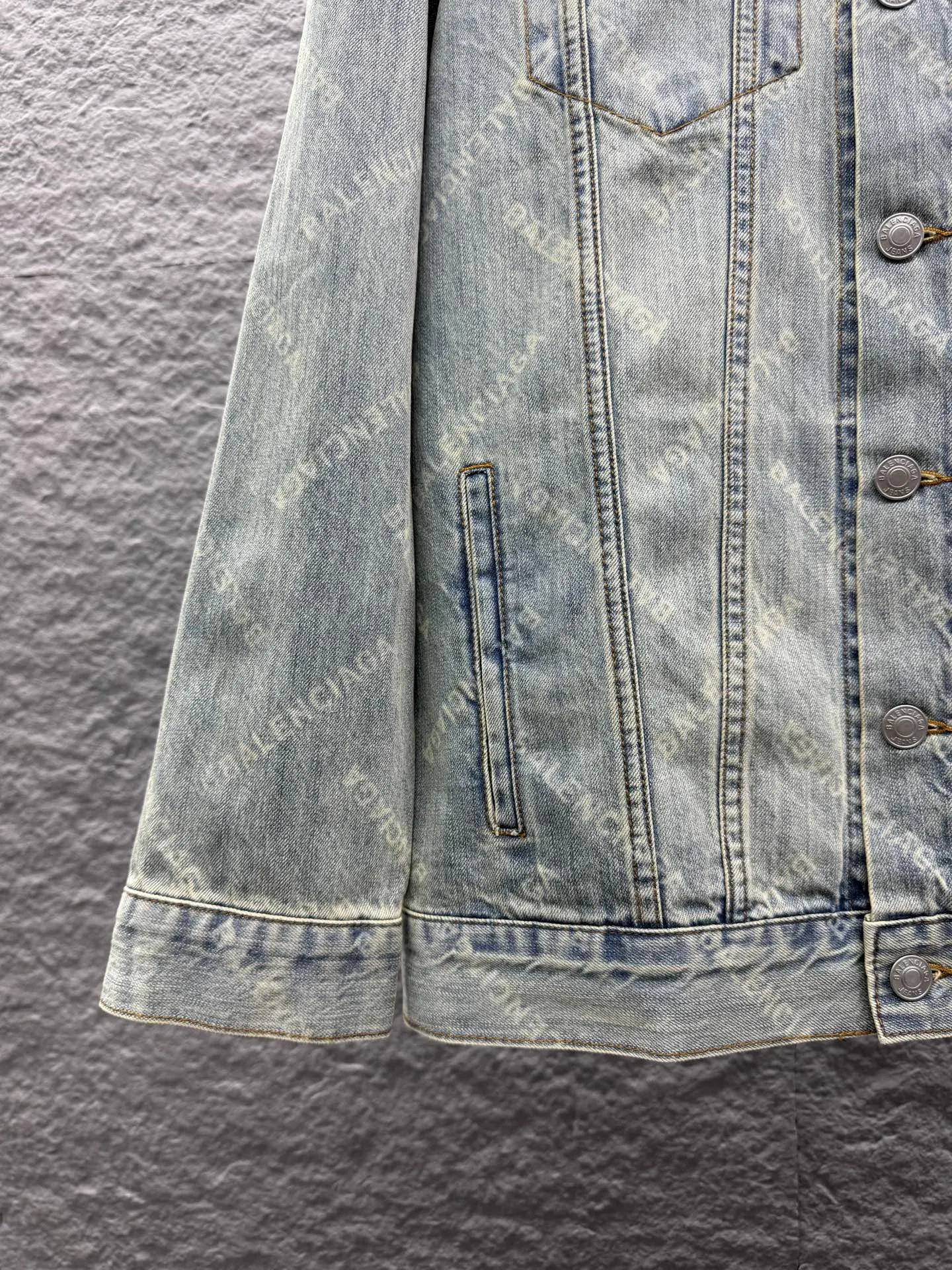 Balenciaga Jacket Loose Casual