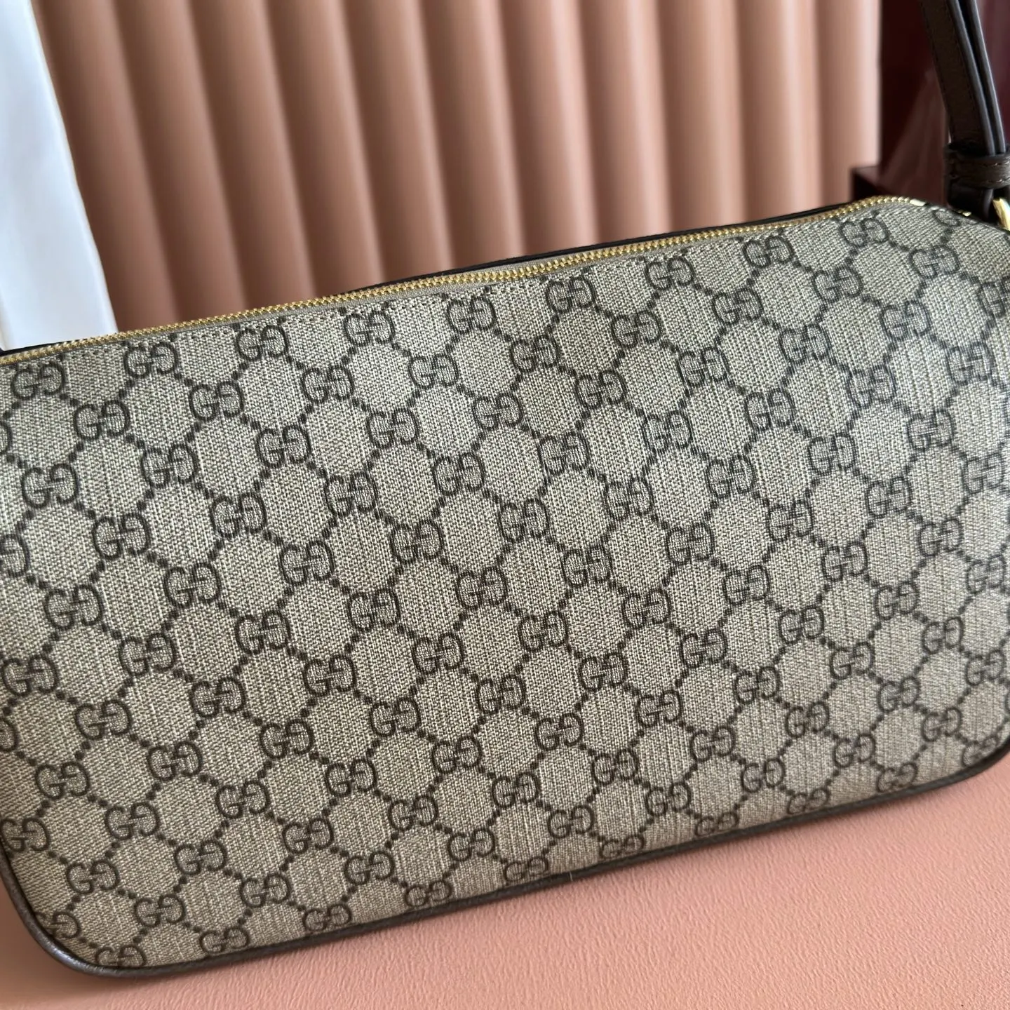 Gucci Brown Gold Hobo Shoulder Bag Vintage Leather