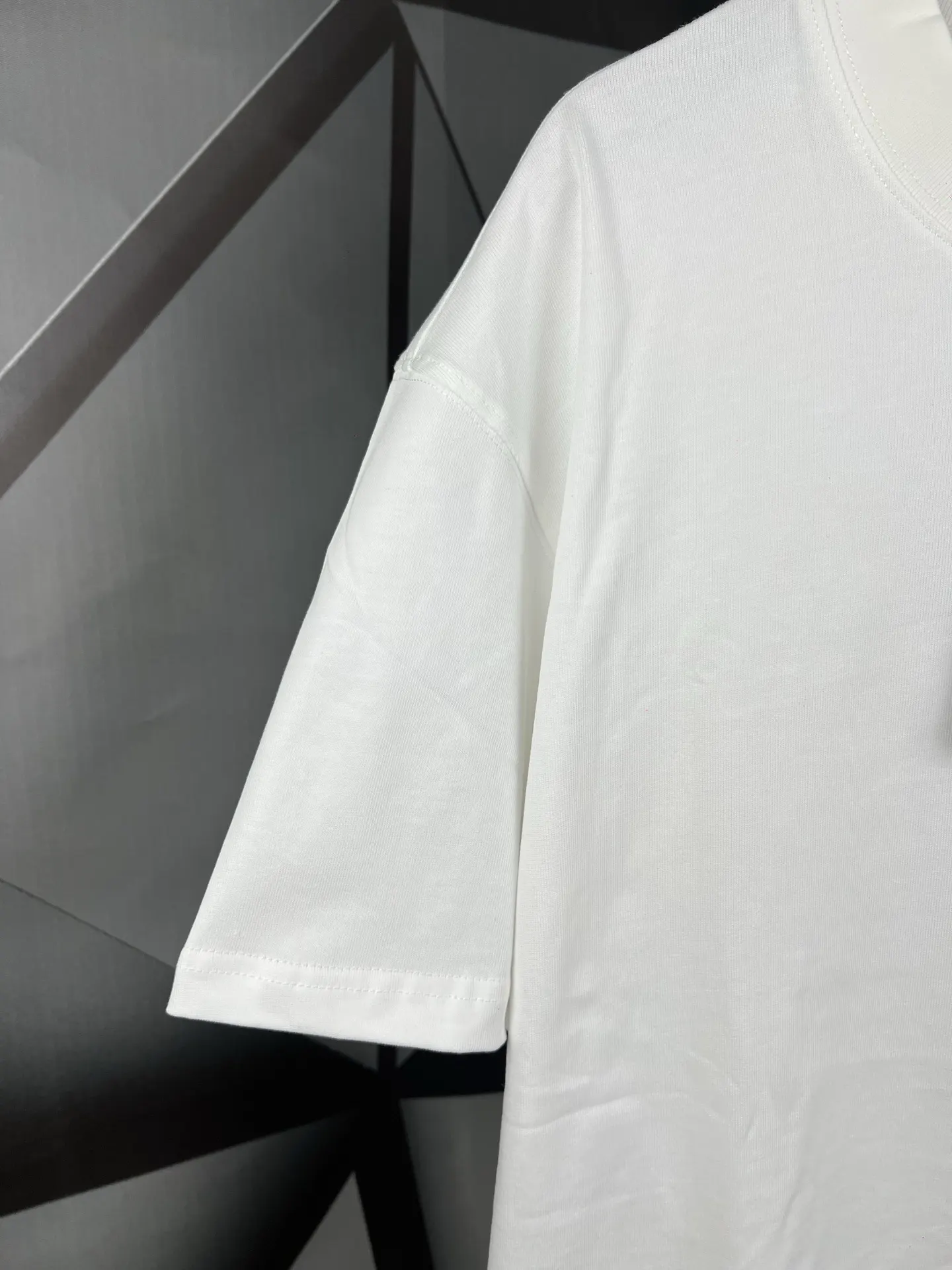 Balenciaga 26SS 刺绣 纯棉 短袖T恤