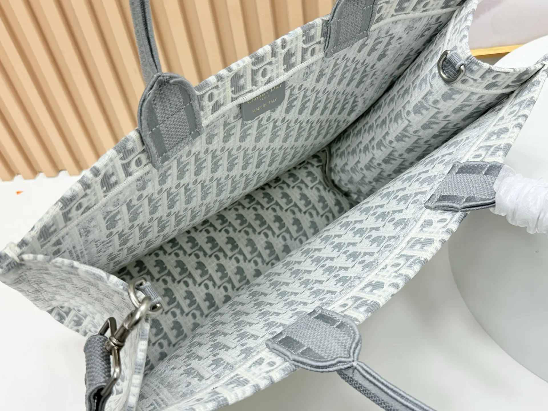 Dior Book Tote 托特包 大容量托特款