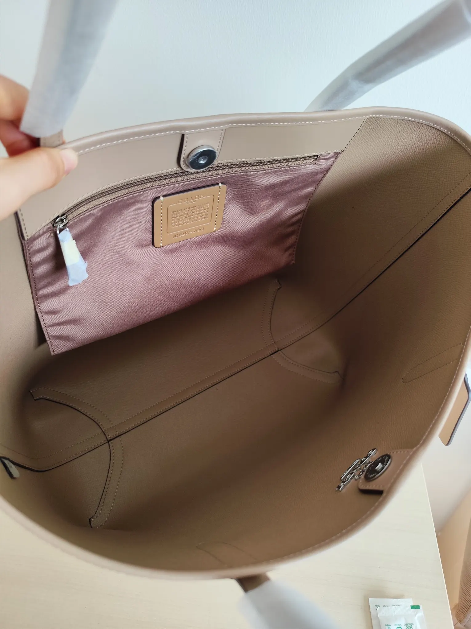Coach 老花 帆布 托特包 大容量托特款