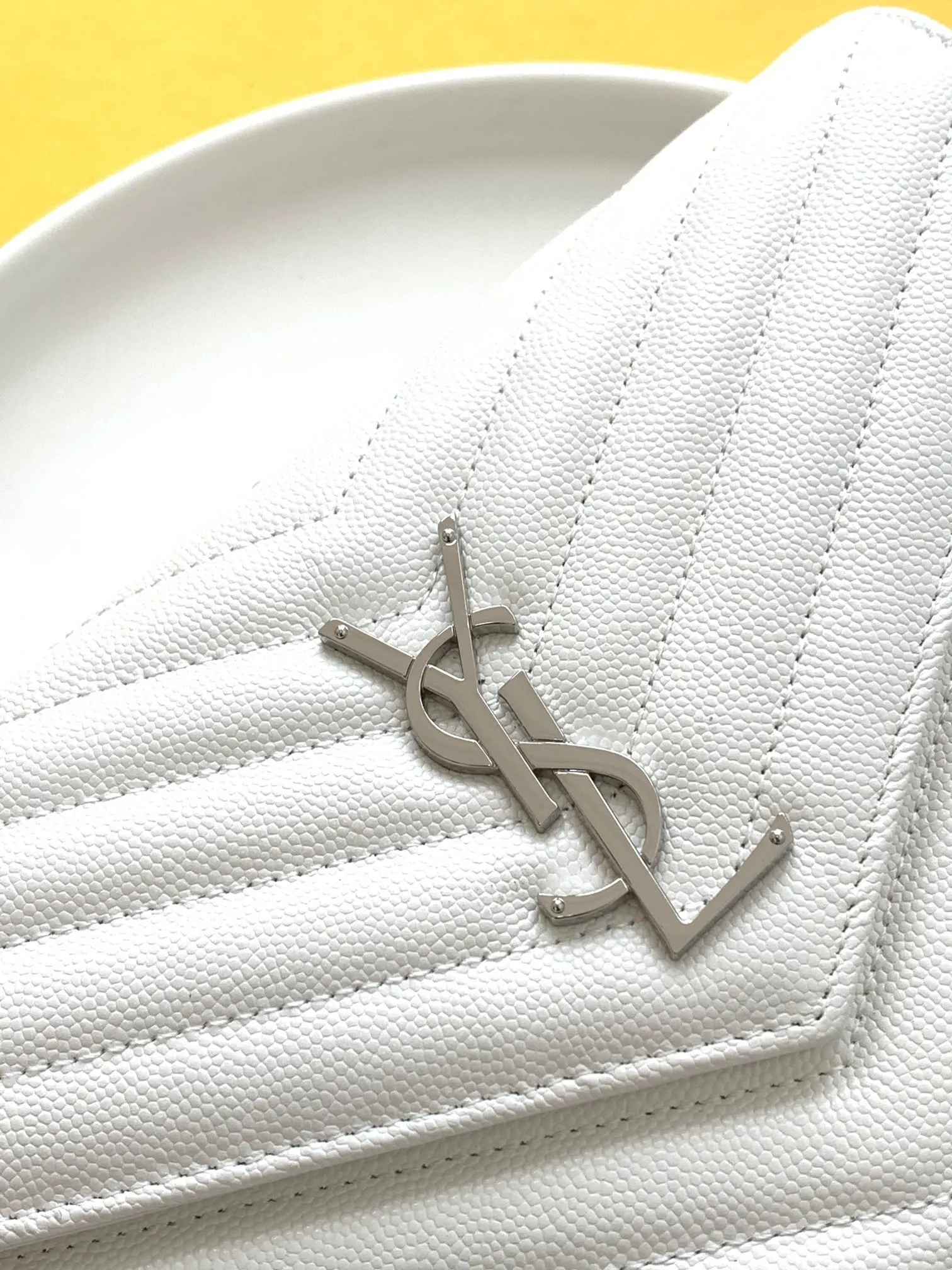 Chain Bag Leather